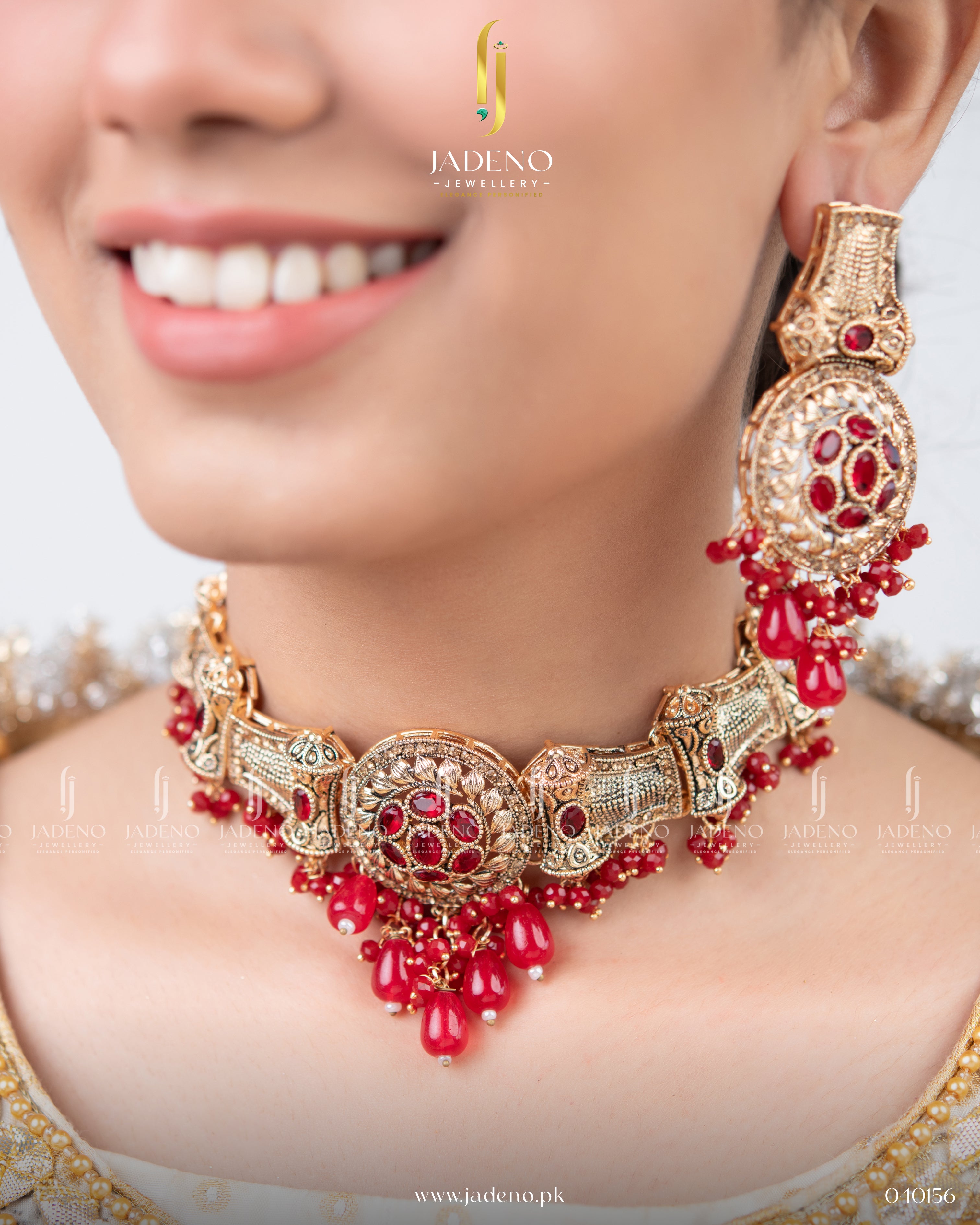 The Mughlai Goluband (Necklace) Set with Tika