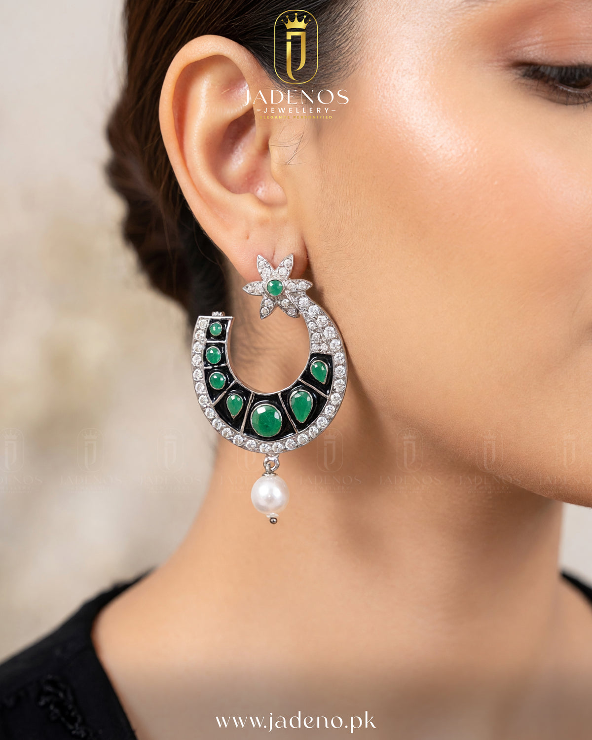 Graceful Egyptian Earrings Studs