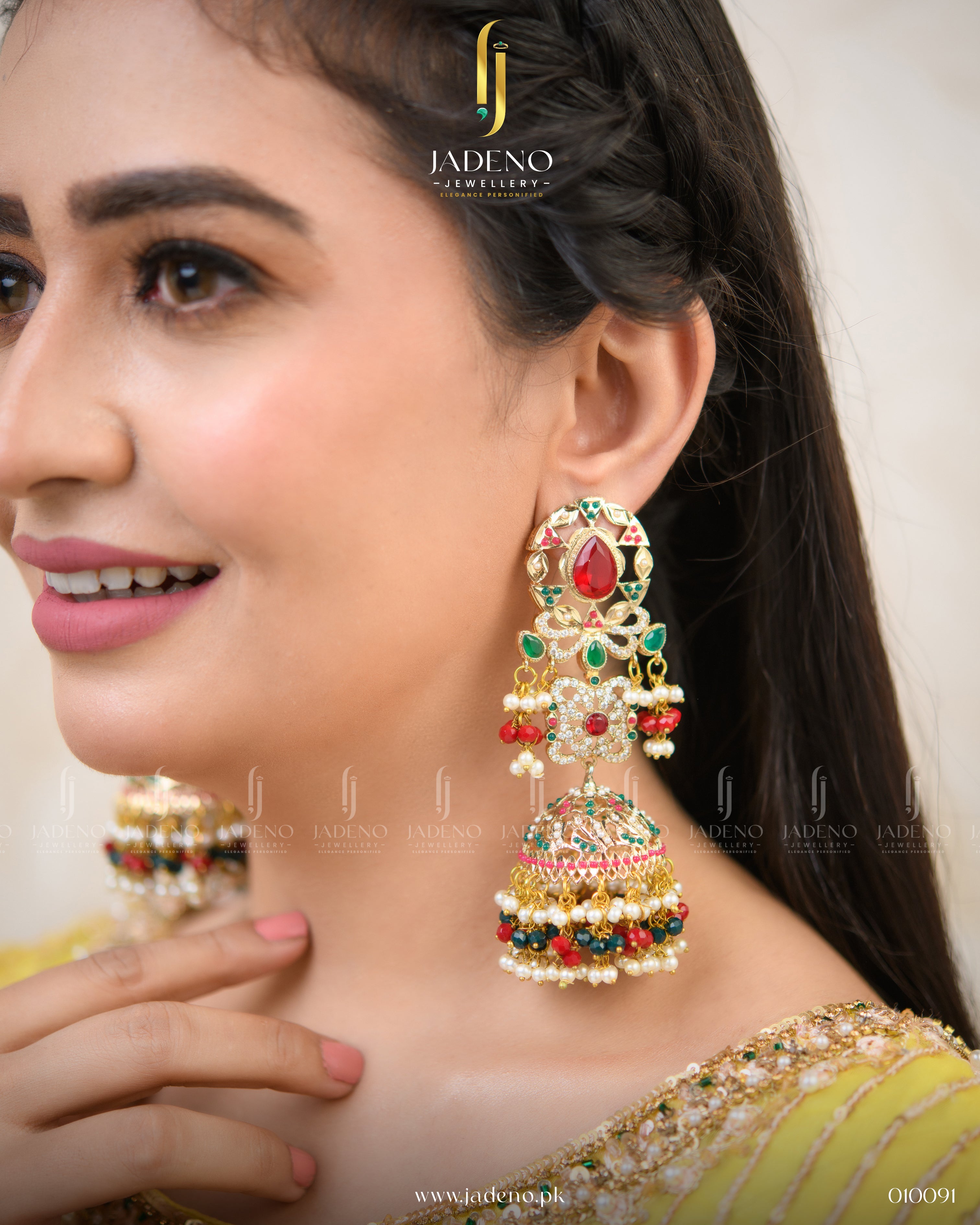 Buy Traditional Weightless Big Red Nauratan Jhumka Online in Pakistan | Jadeno.pk
