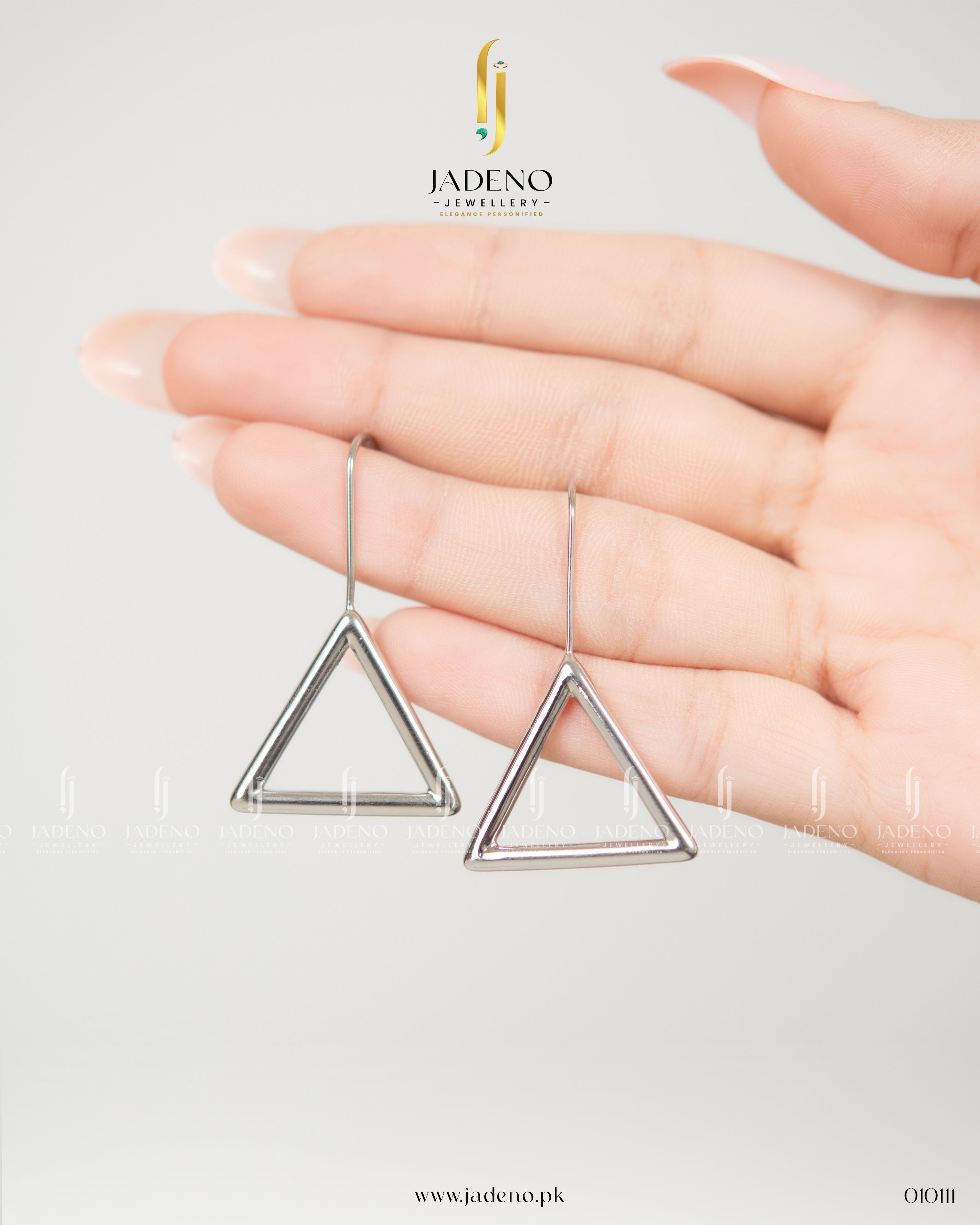Jadeno's Triangula Metal Earrings
