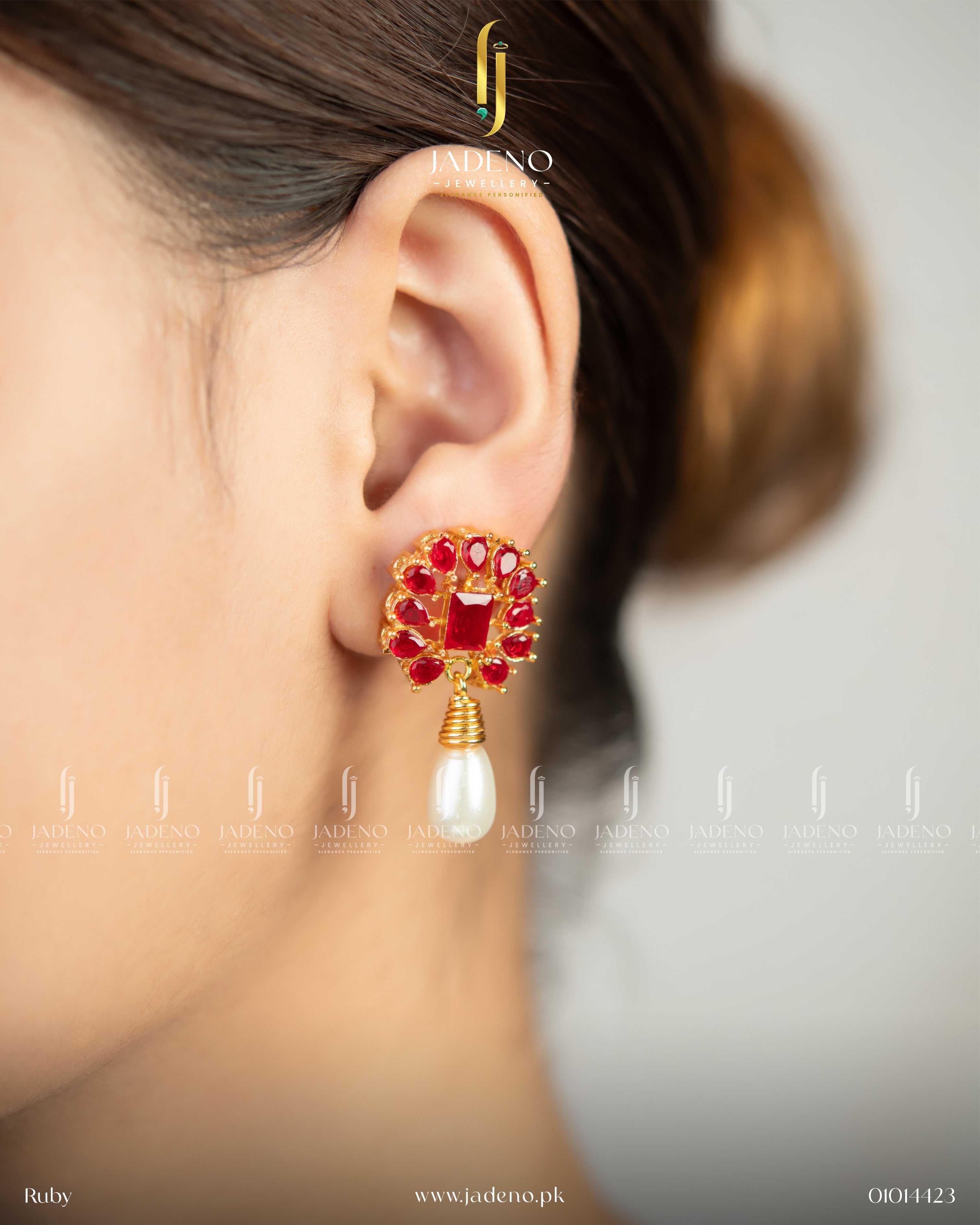 Decent Dropio Earrings