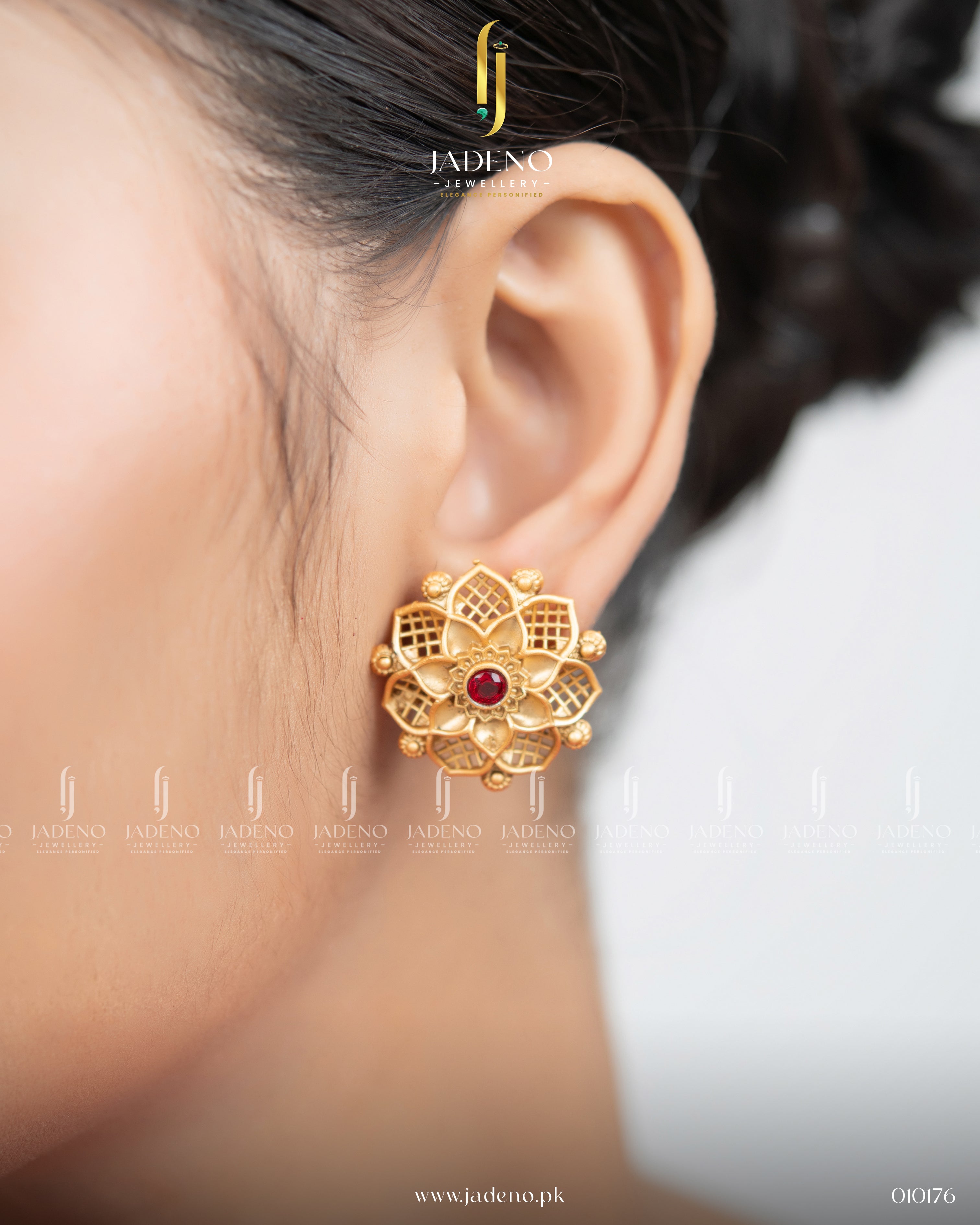 Indian Centred Stone Flora Studs