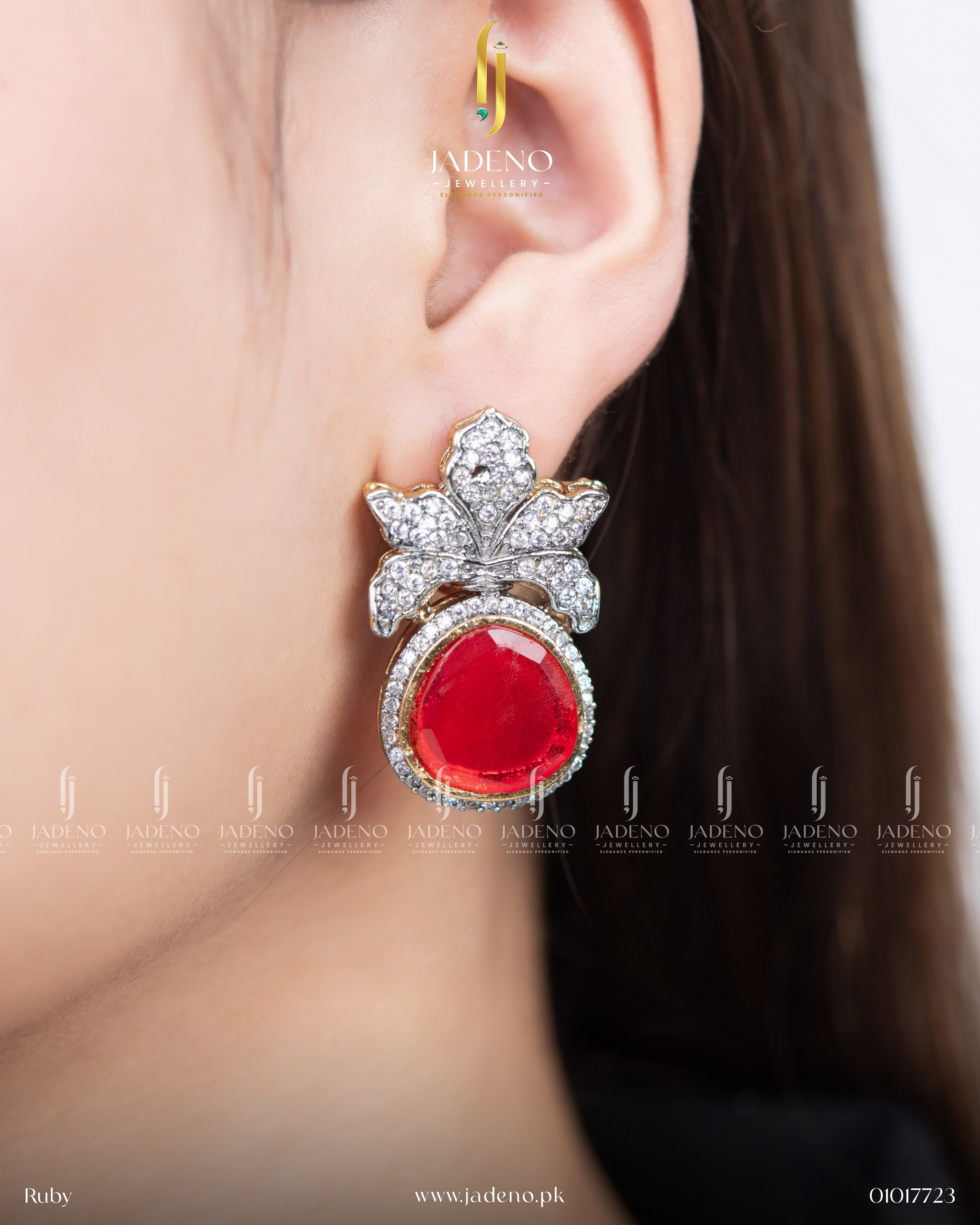 Glittery Minaka Earrings
