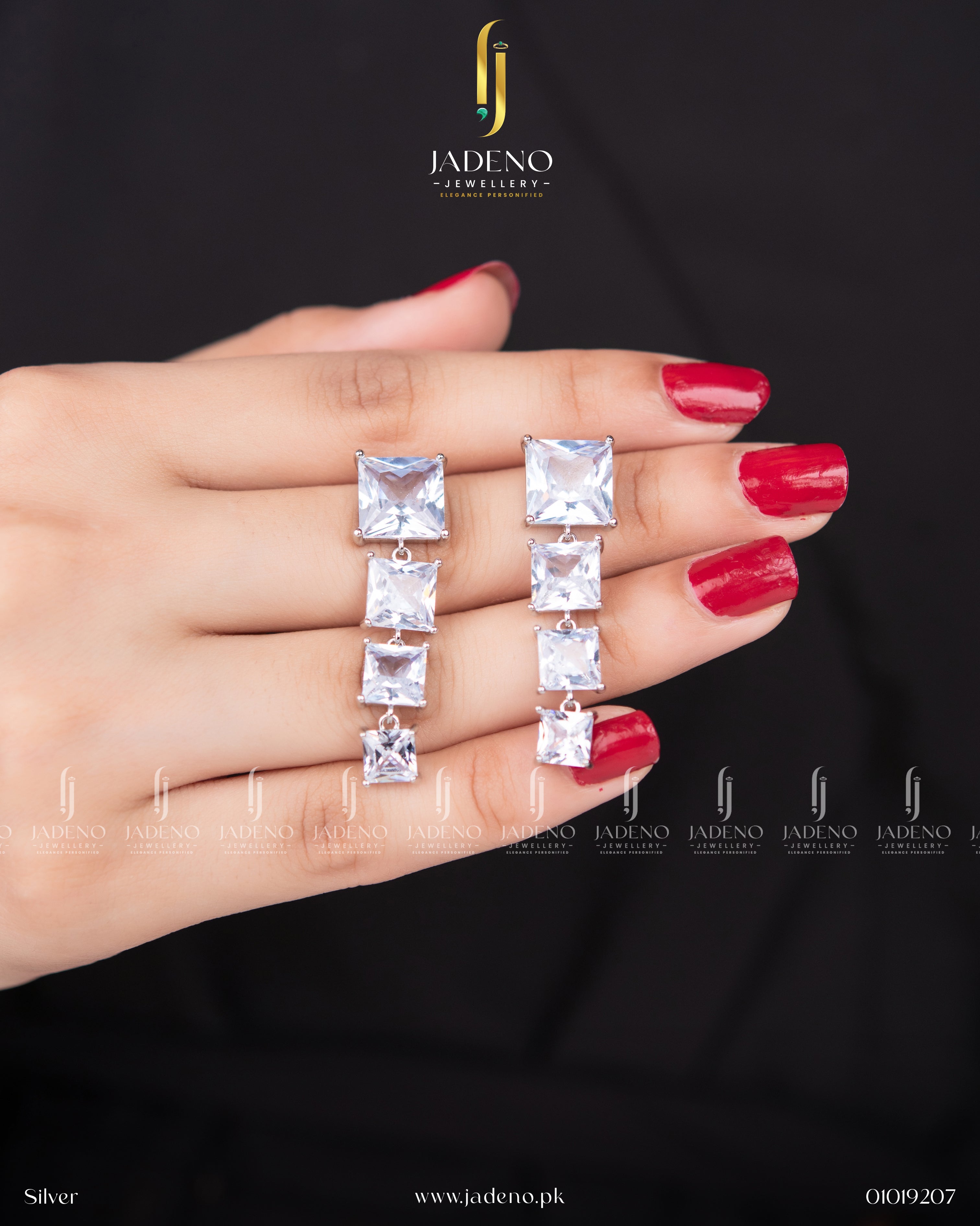 Elegant Crystal Stones Earrings