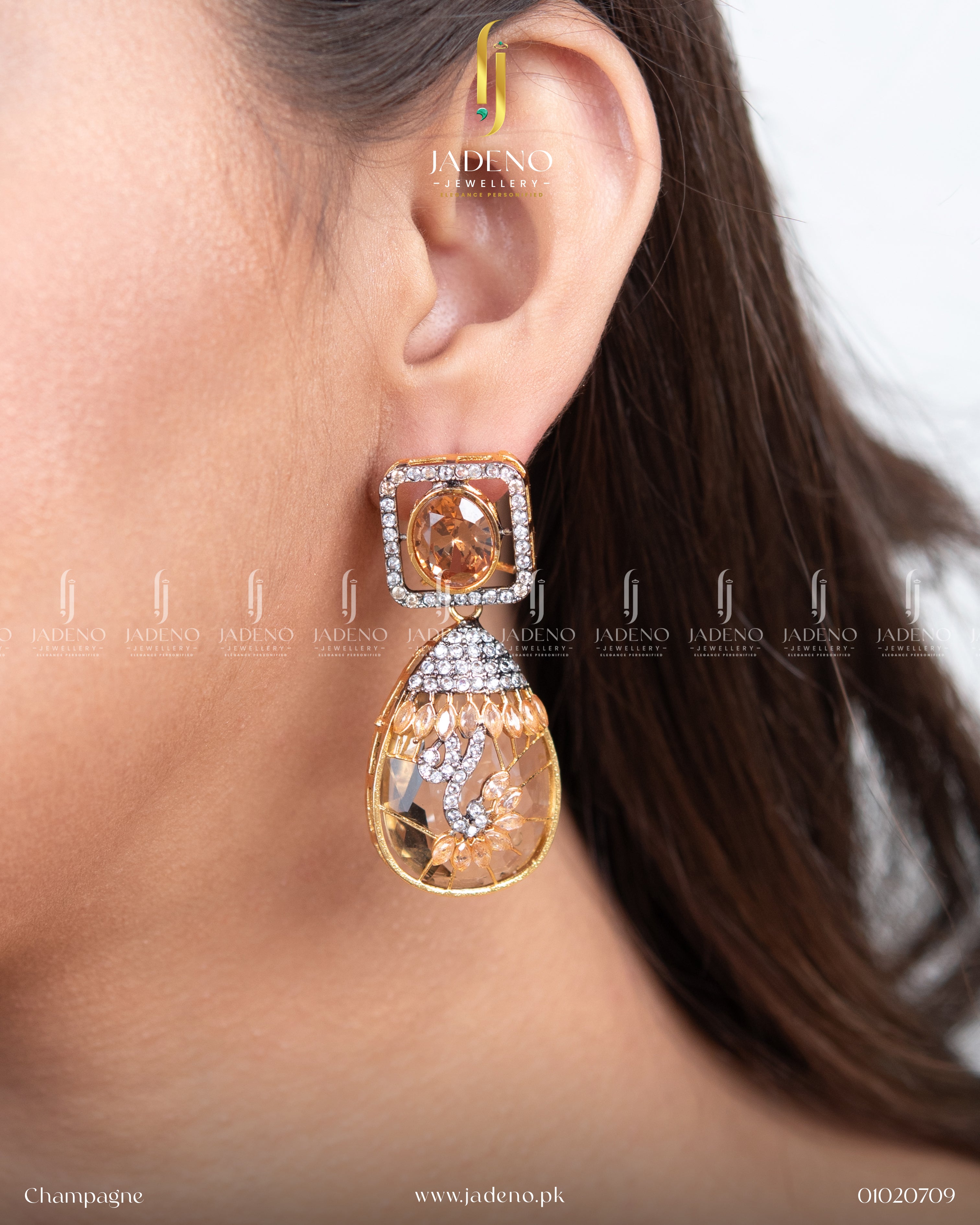 Designer's Egyptian Crafted Roma Earrings