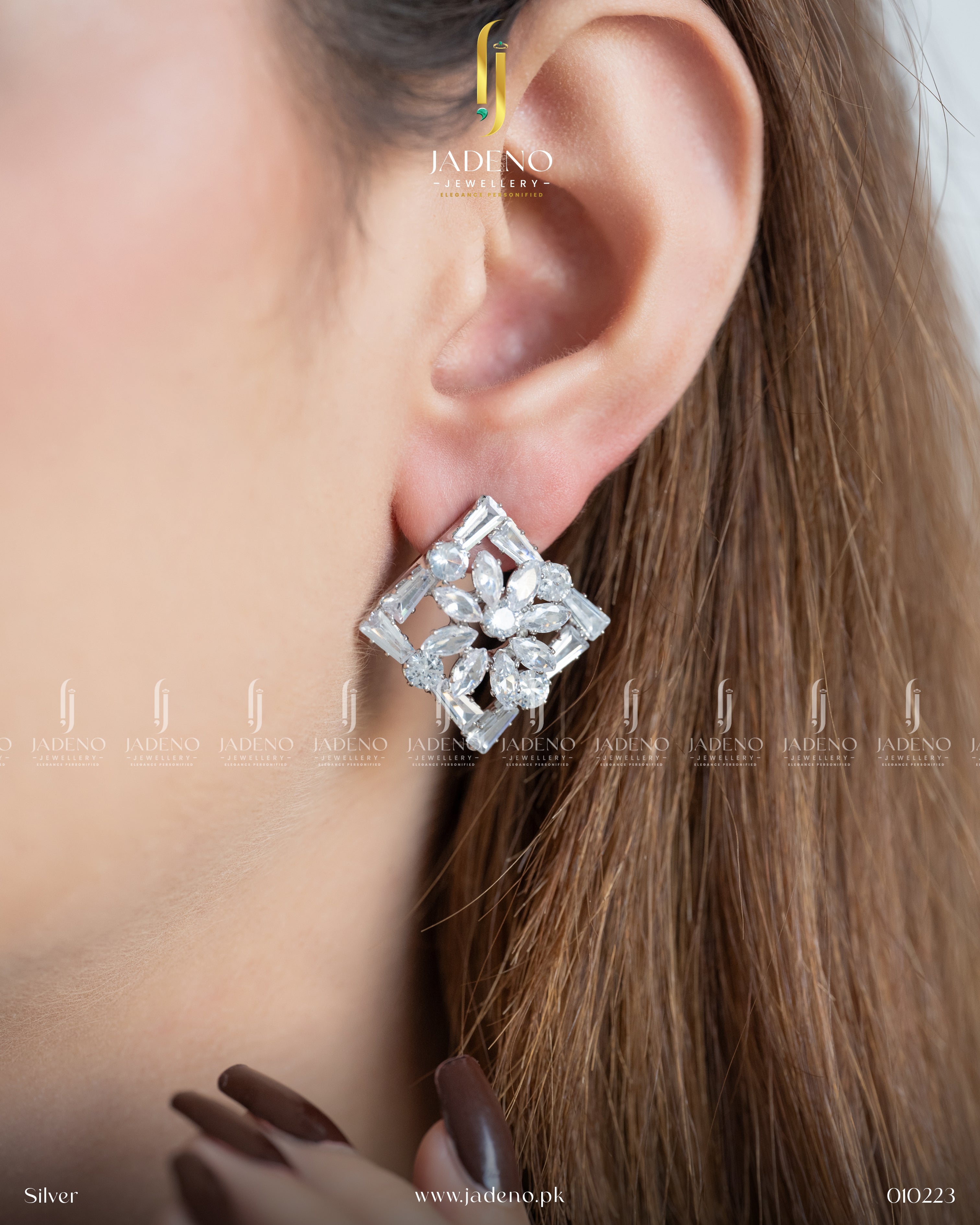 The Glorious fine Studs