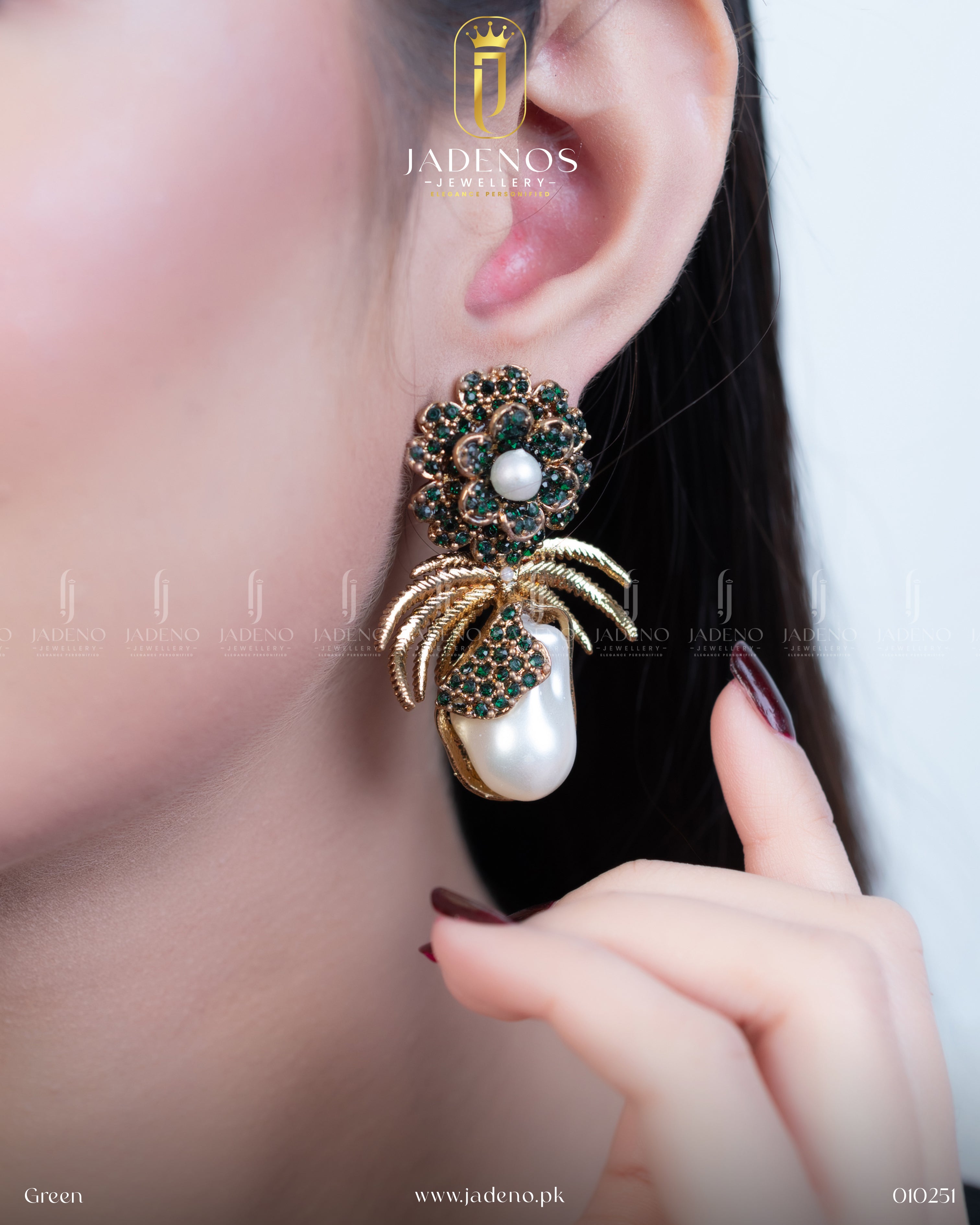 Designer's Flora Mother Pearl Earrings