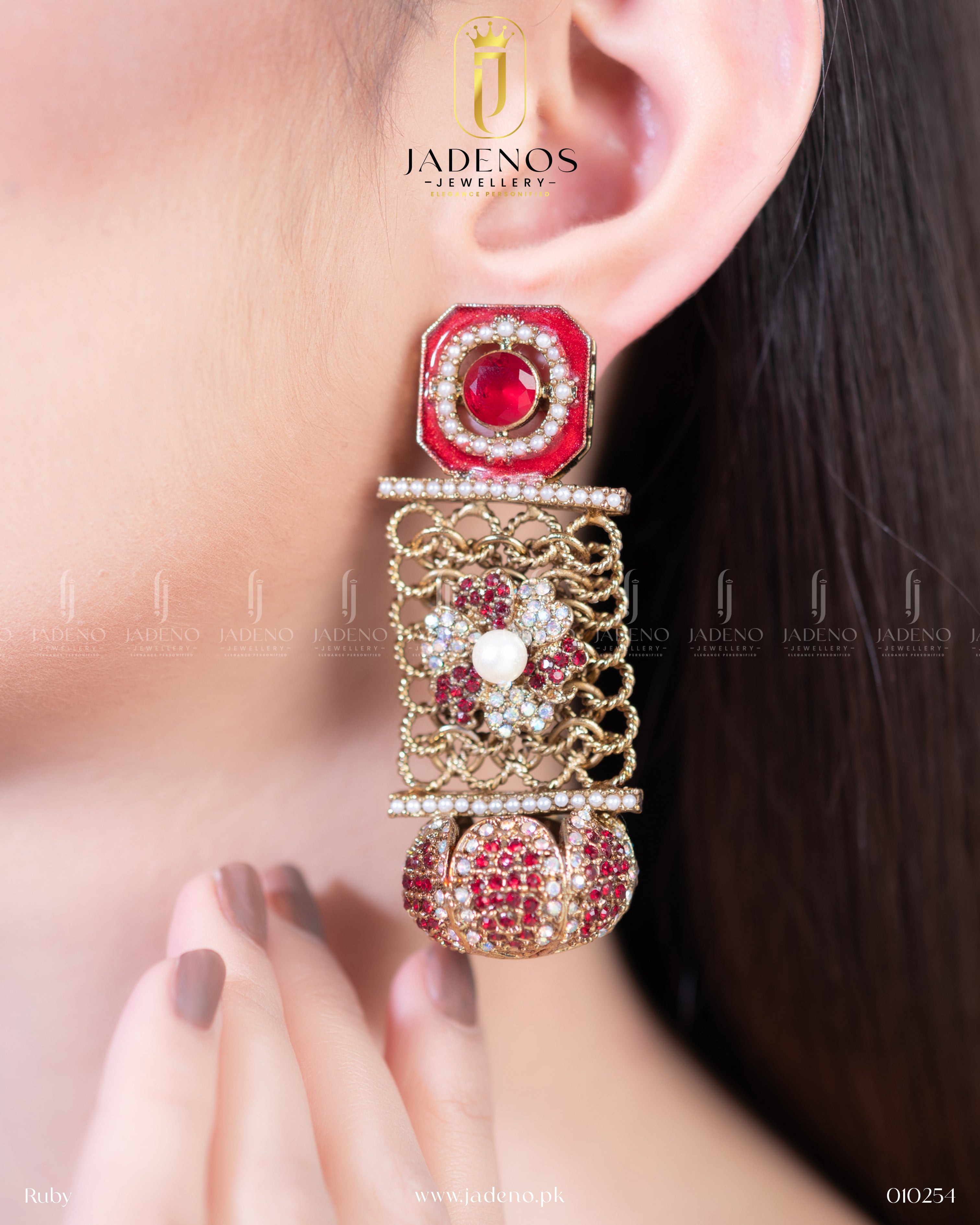 Nayab-e-Kanwal Earrings