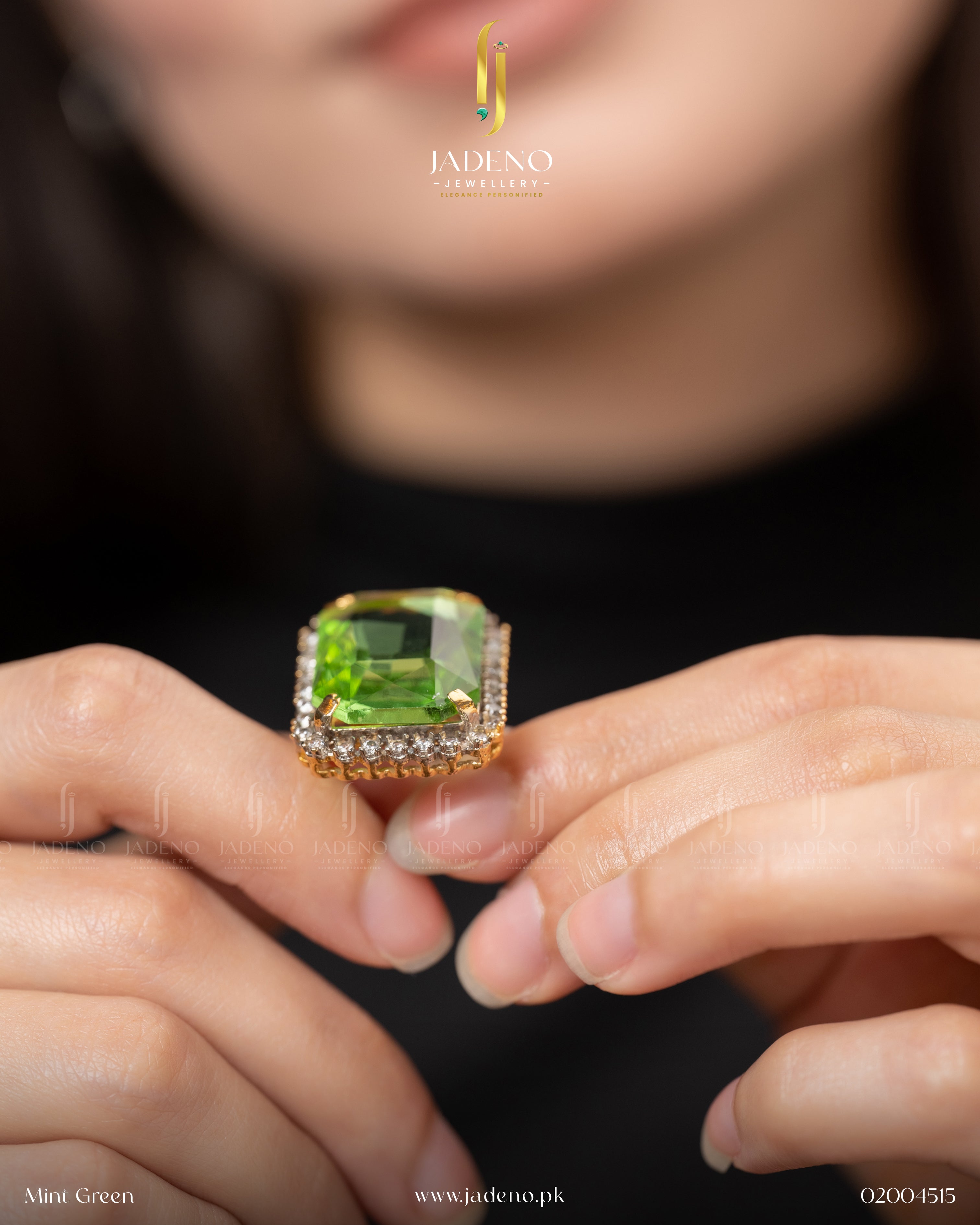 Buy Fascinating Stone Adjustable Ring Online in Pakistan