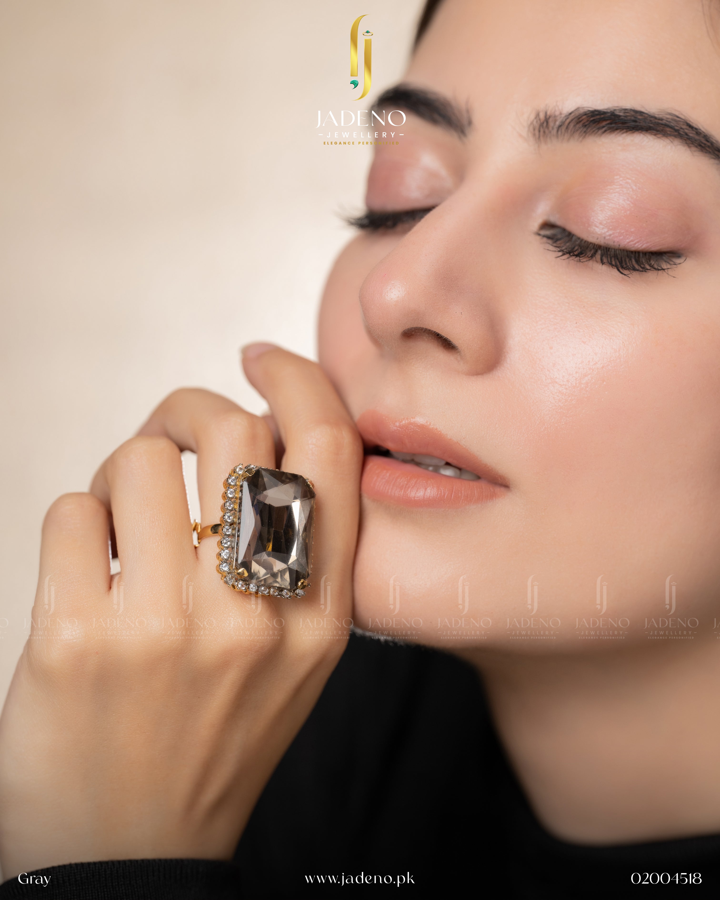 Buy Fascinating Stone Adjustable Ring Online in Pakistan