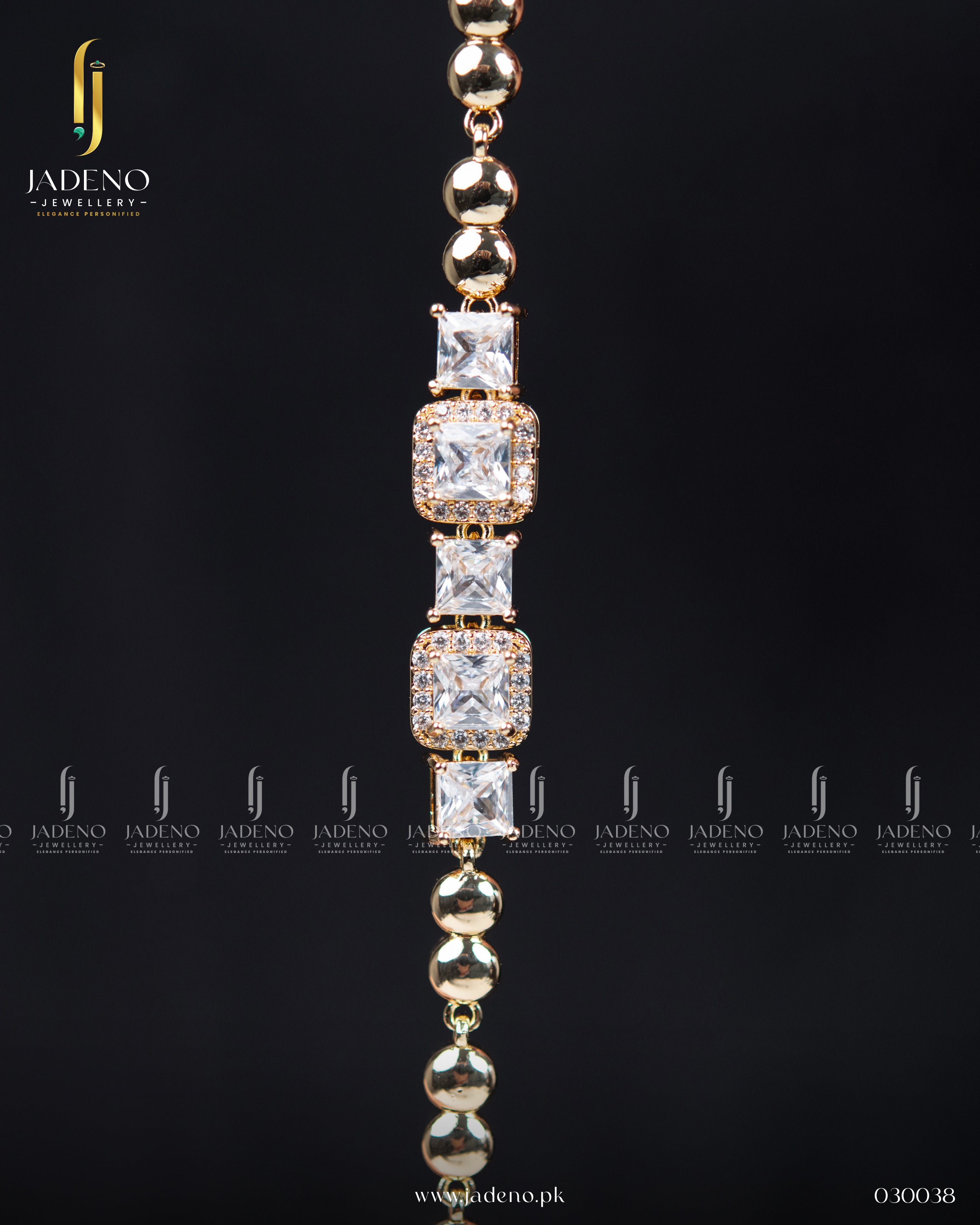 Classy Zirca Gold Bracelet