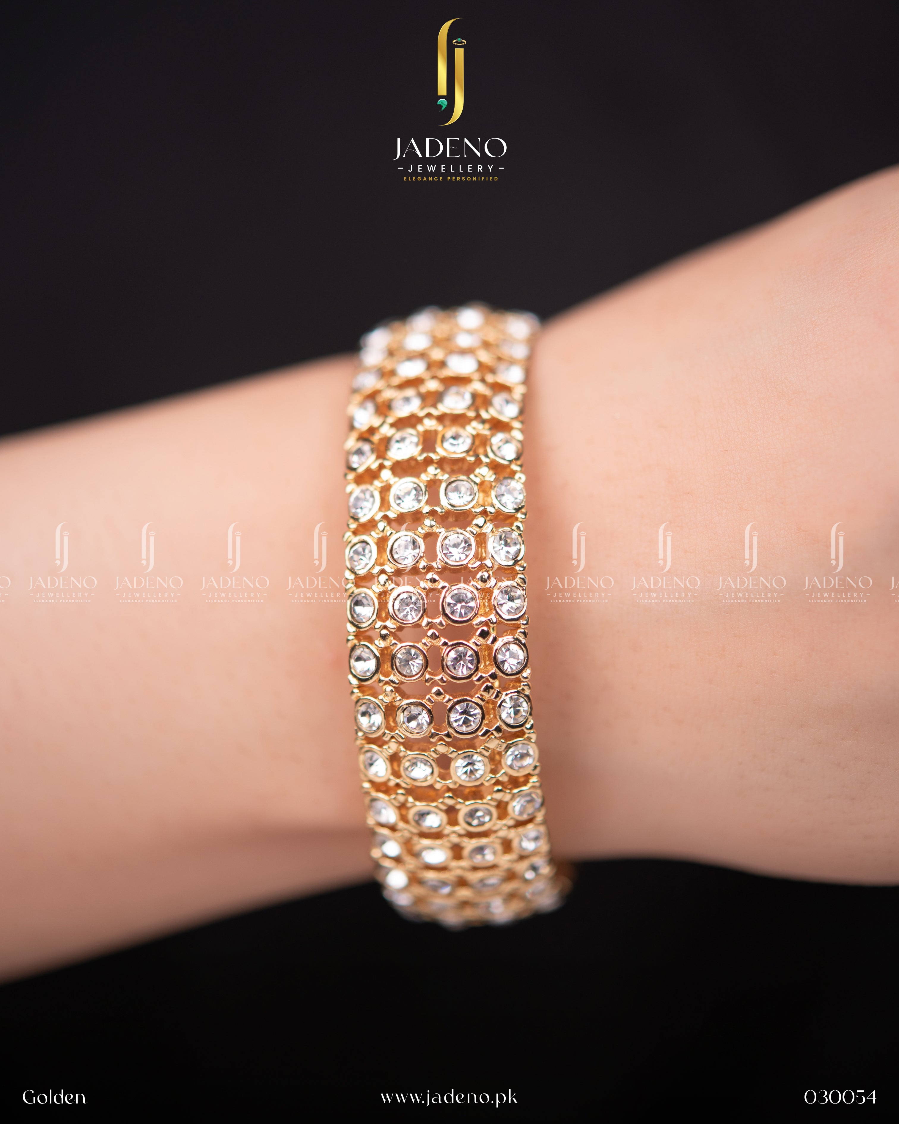 High Quality Cuff Style Openable Bracelet