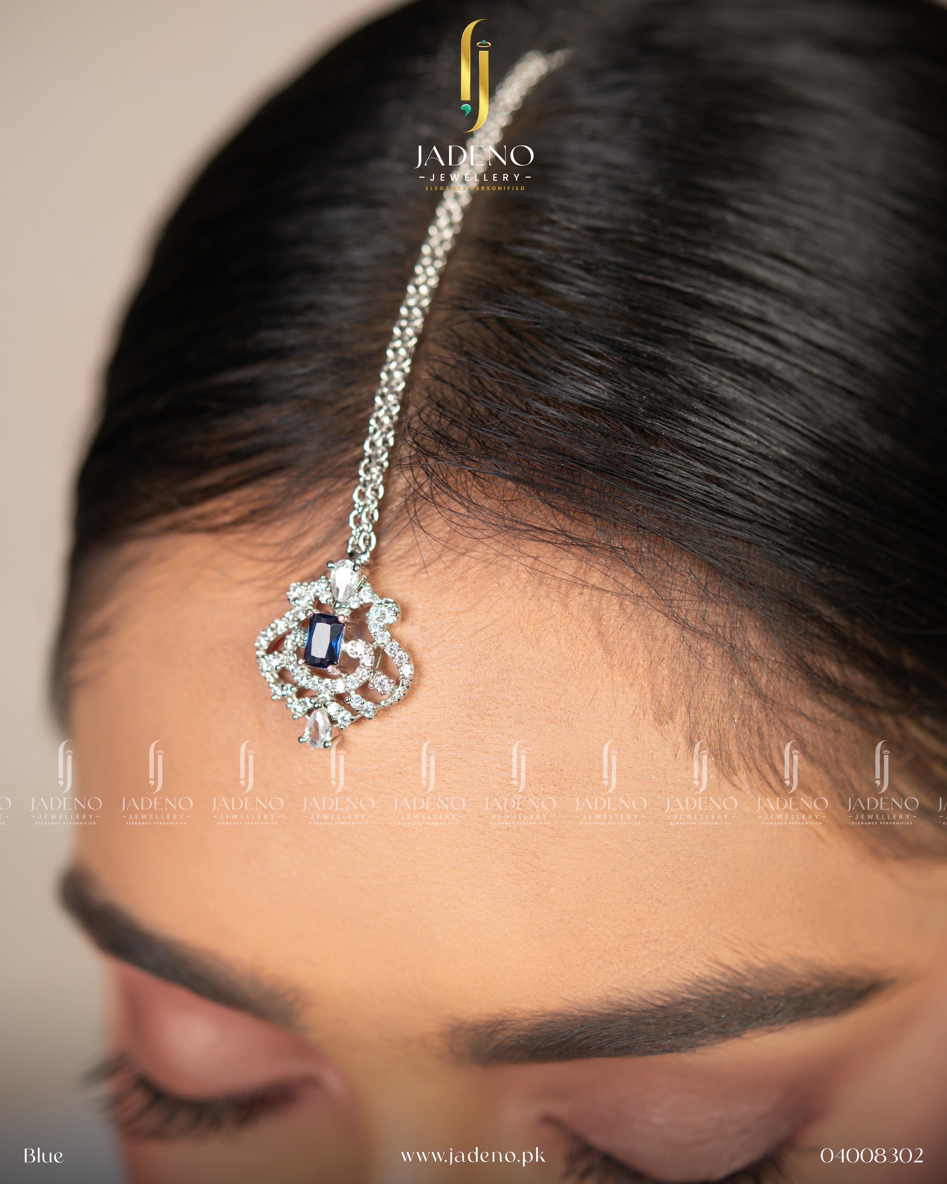 Beauteous American Diamond Set with Tika