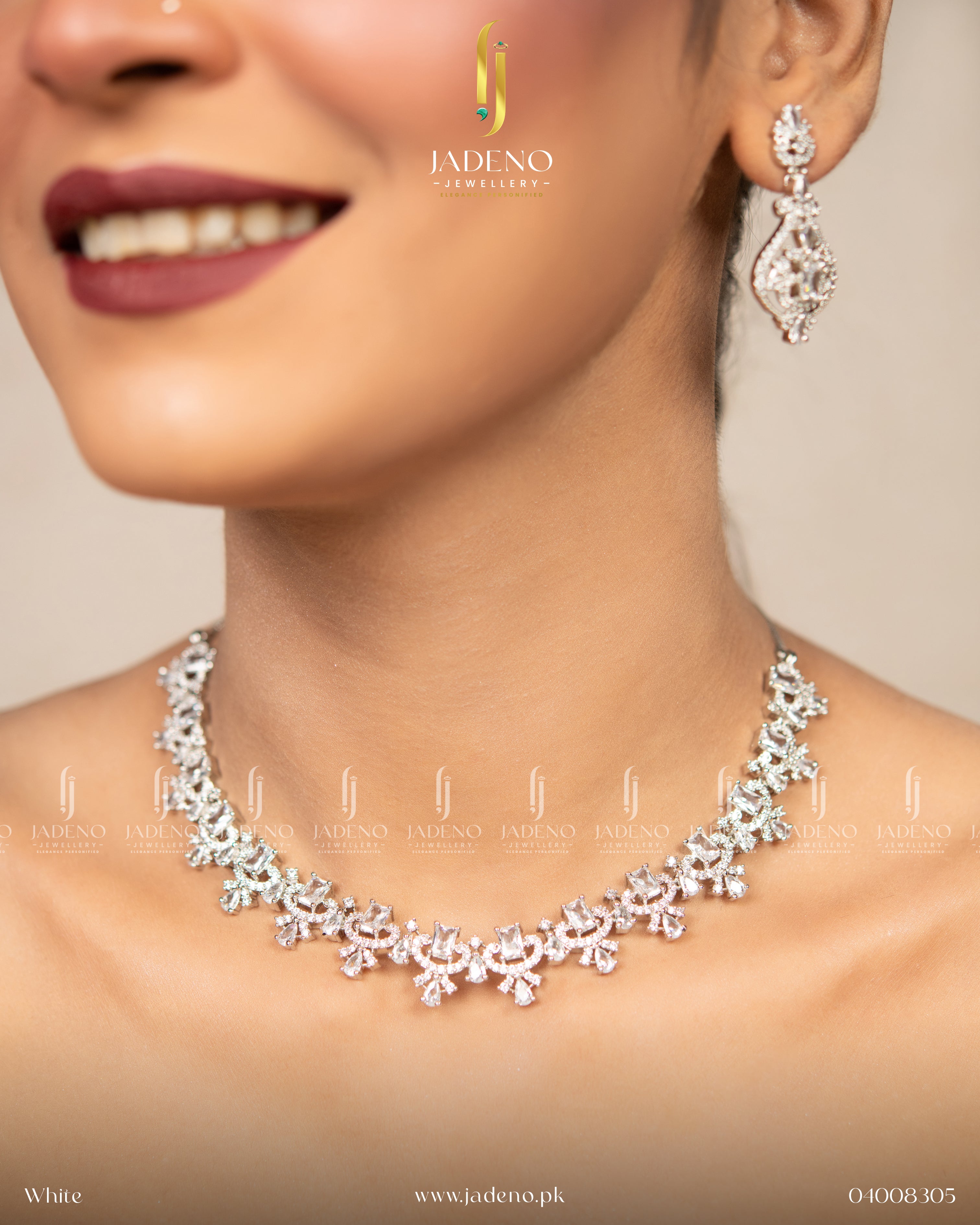 Beauteous American Diamond Set with Tika