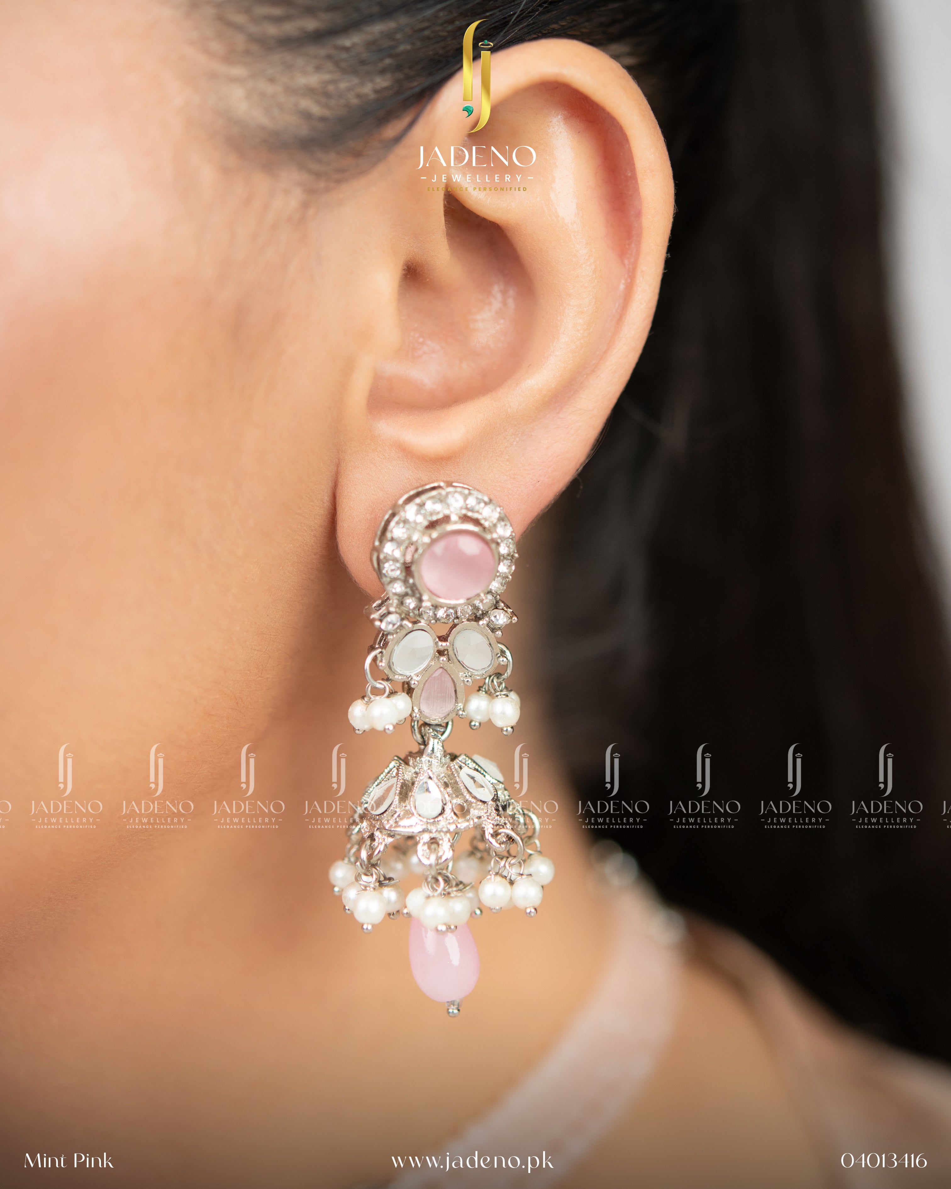 Victorian Satakshi Choker Set with Tika