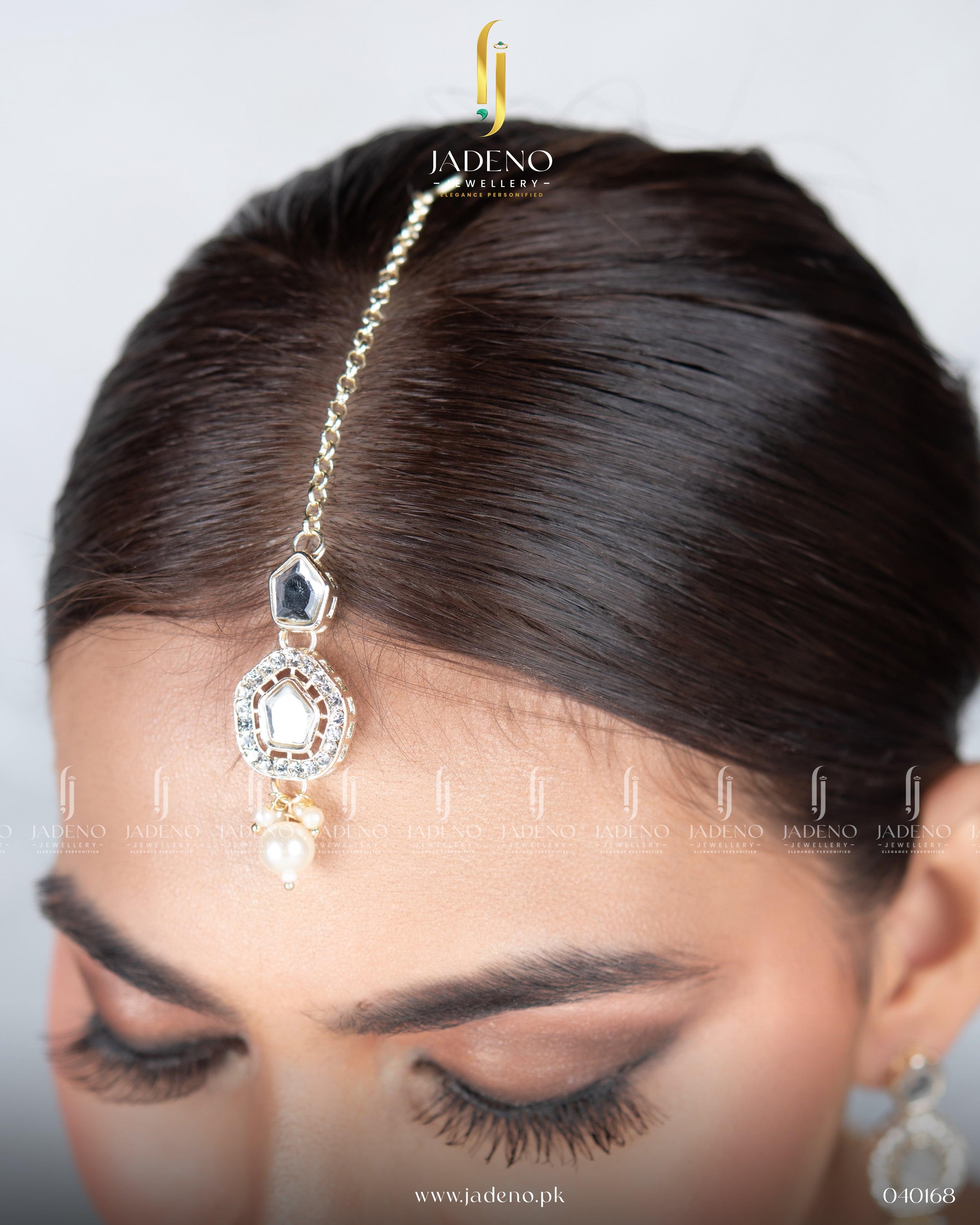 Fine Quality Pearl Drops Kundan Set with Tika