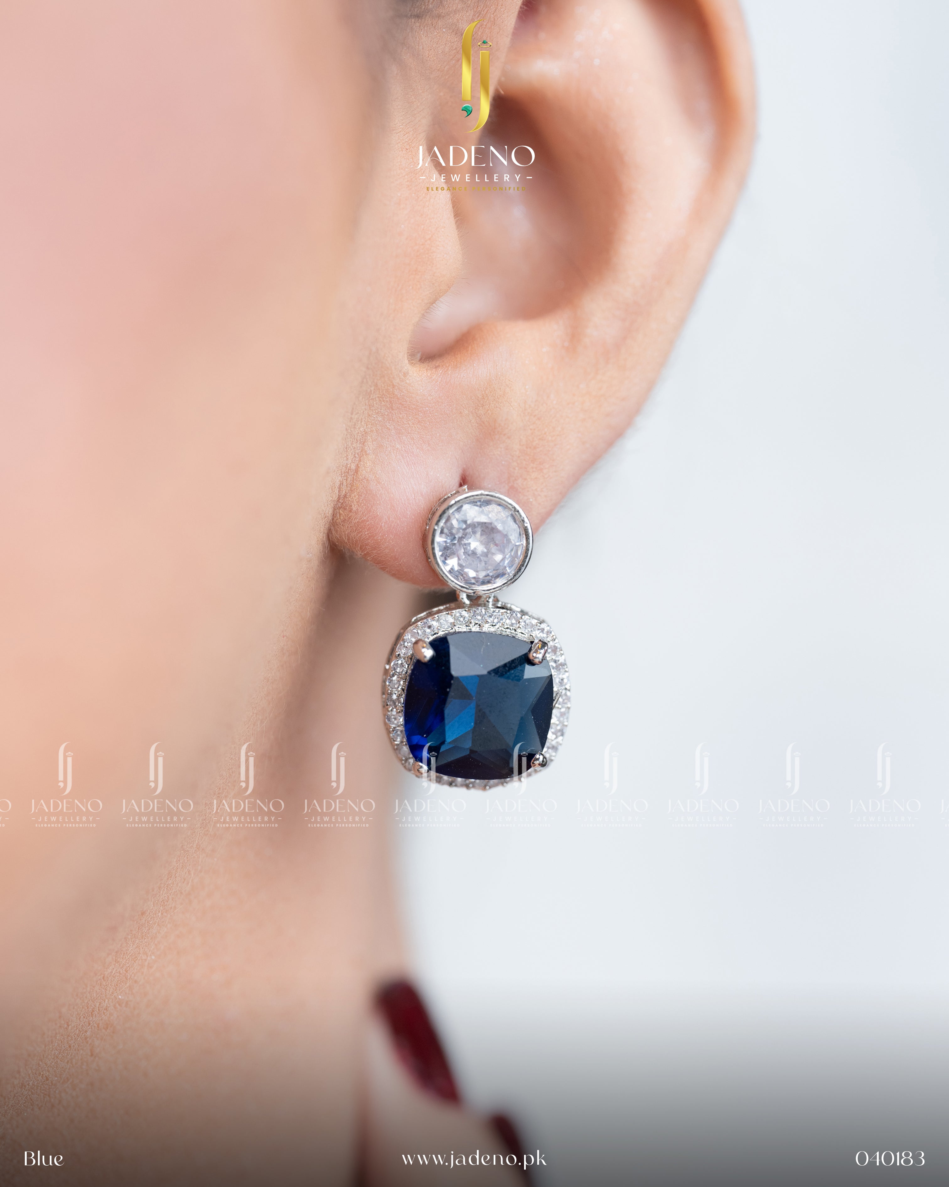 Premium Quality AD Queen's Necklace Set