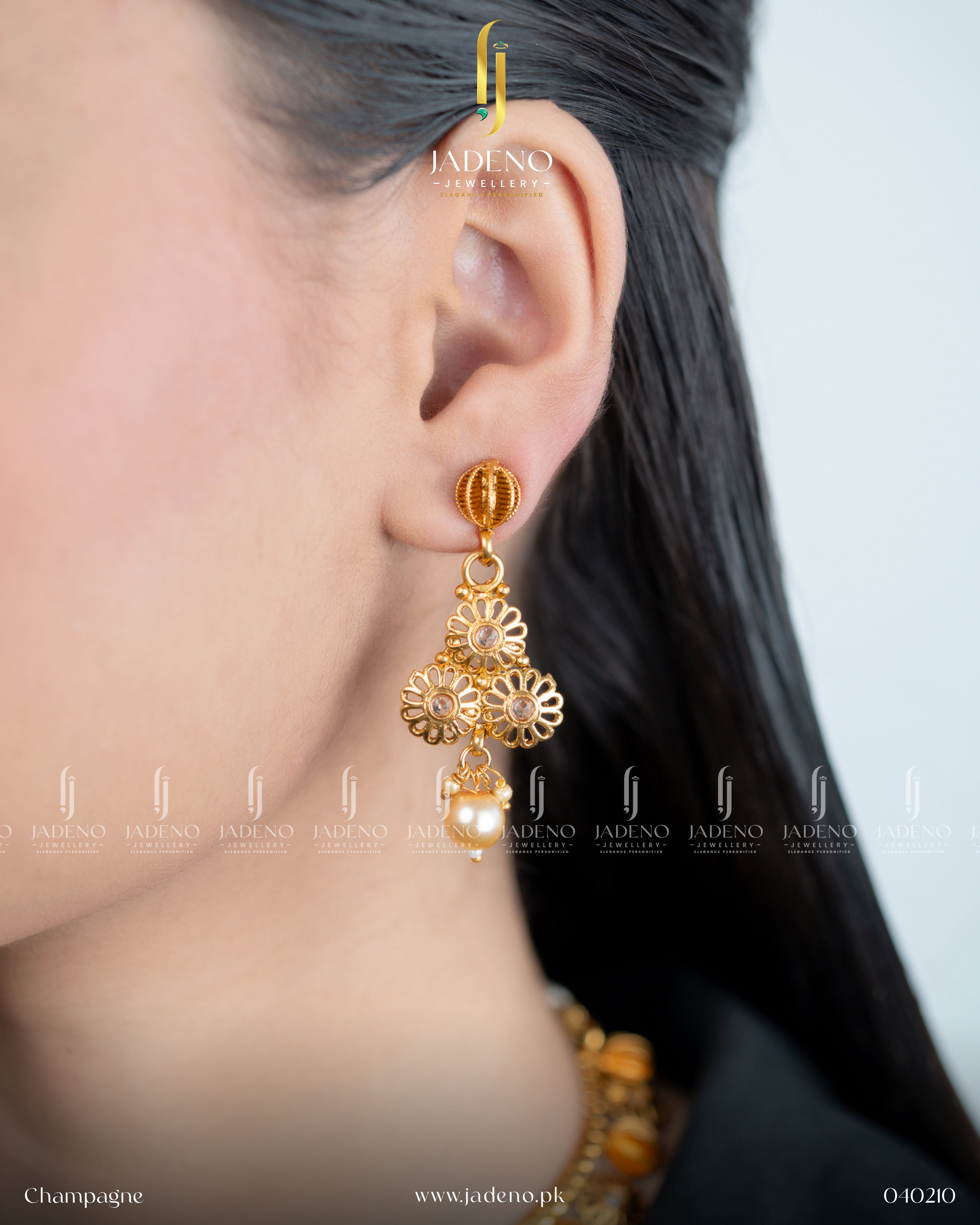 High Quality Pure Indian Superior Necklace Set with Tika