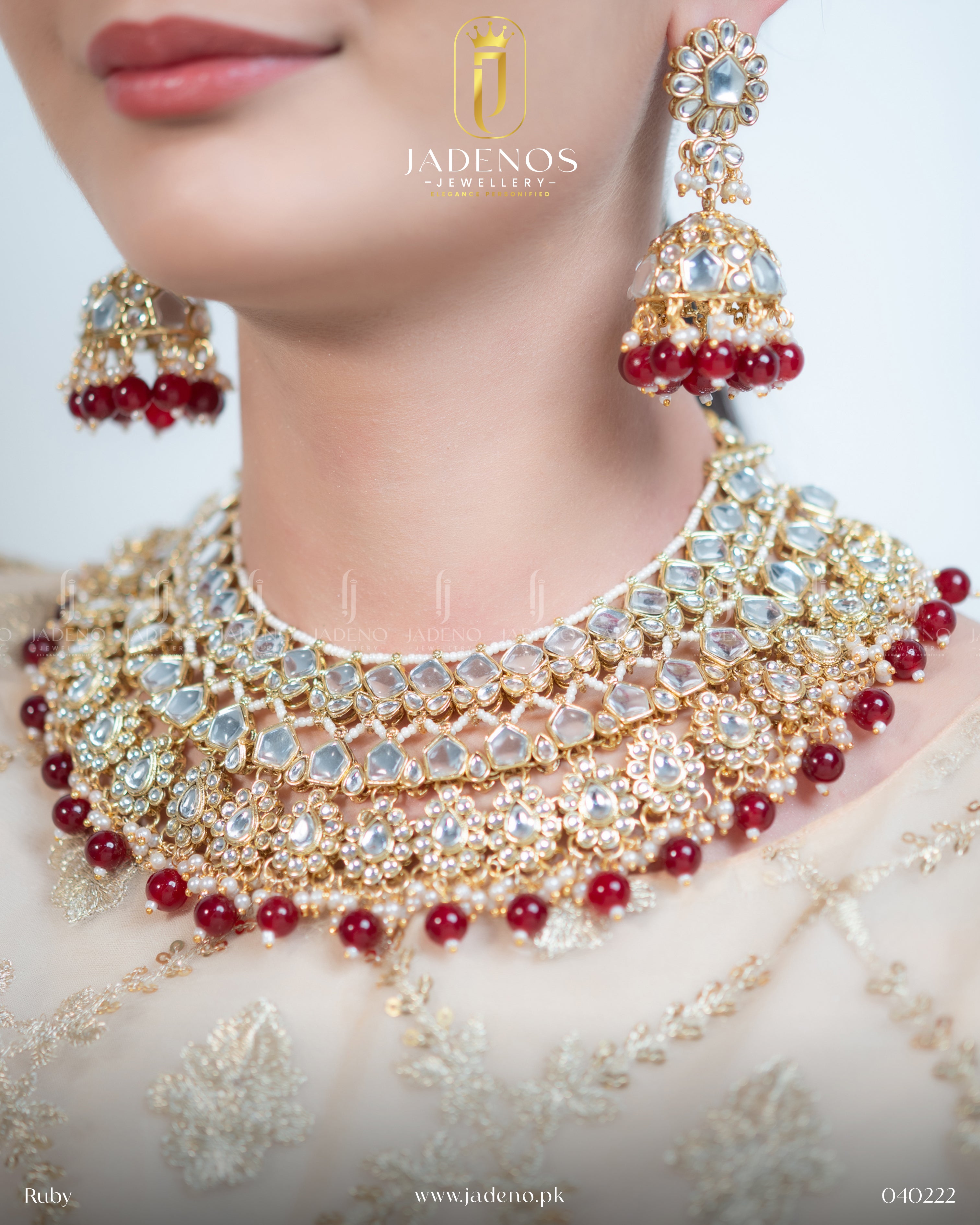 The Exclusive Husn-e-Jahan Set With Tika