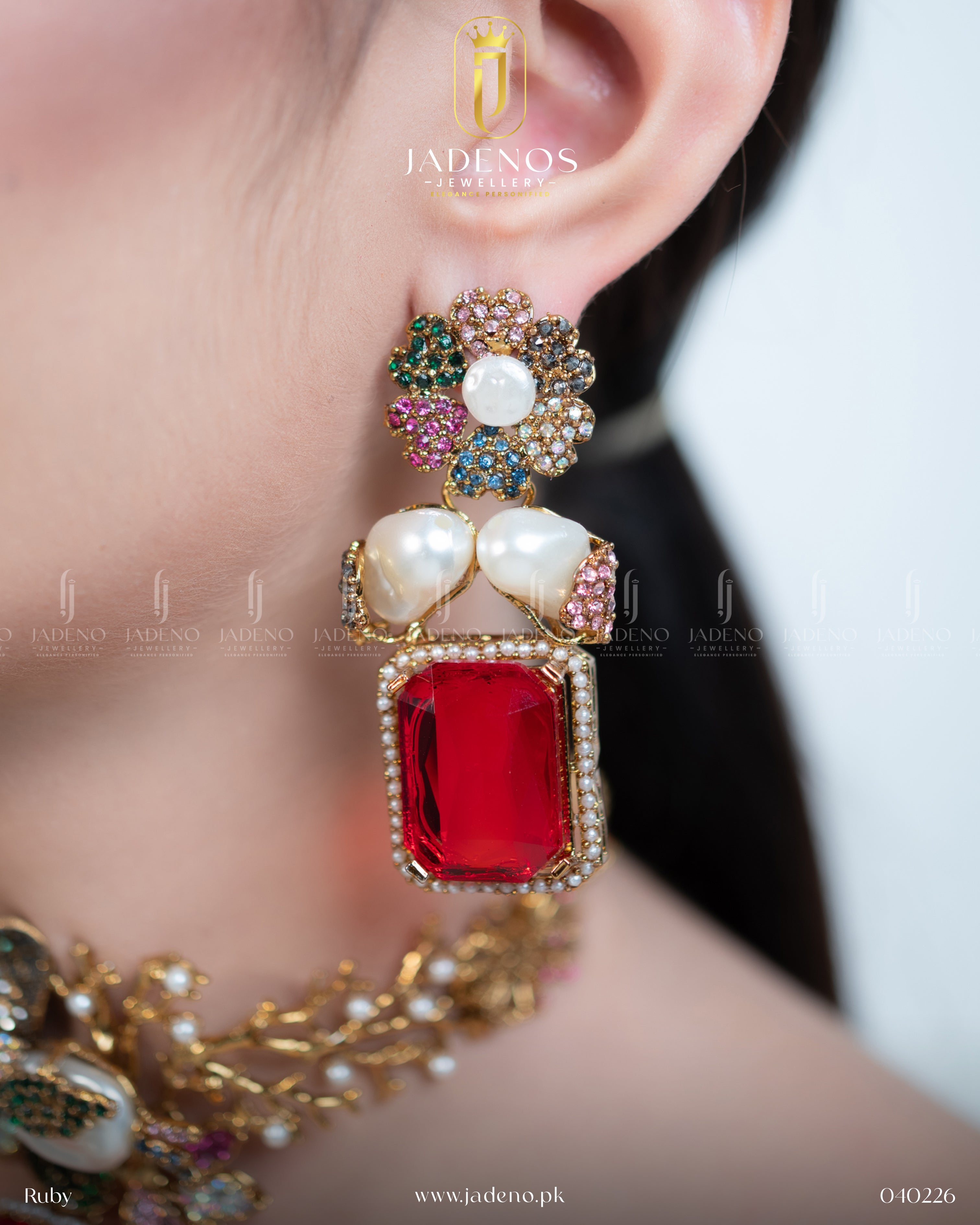 Designer's Crafted Royal Parizaad Necklace Set