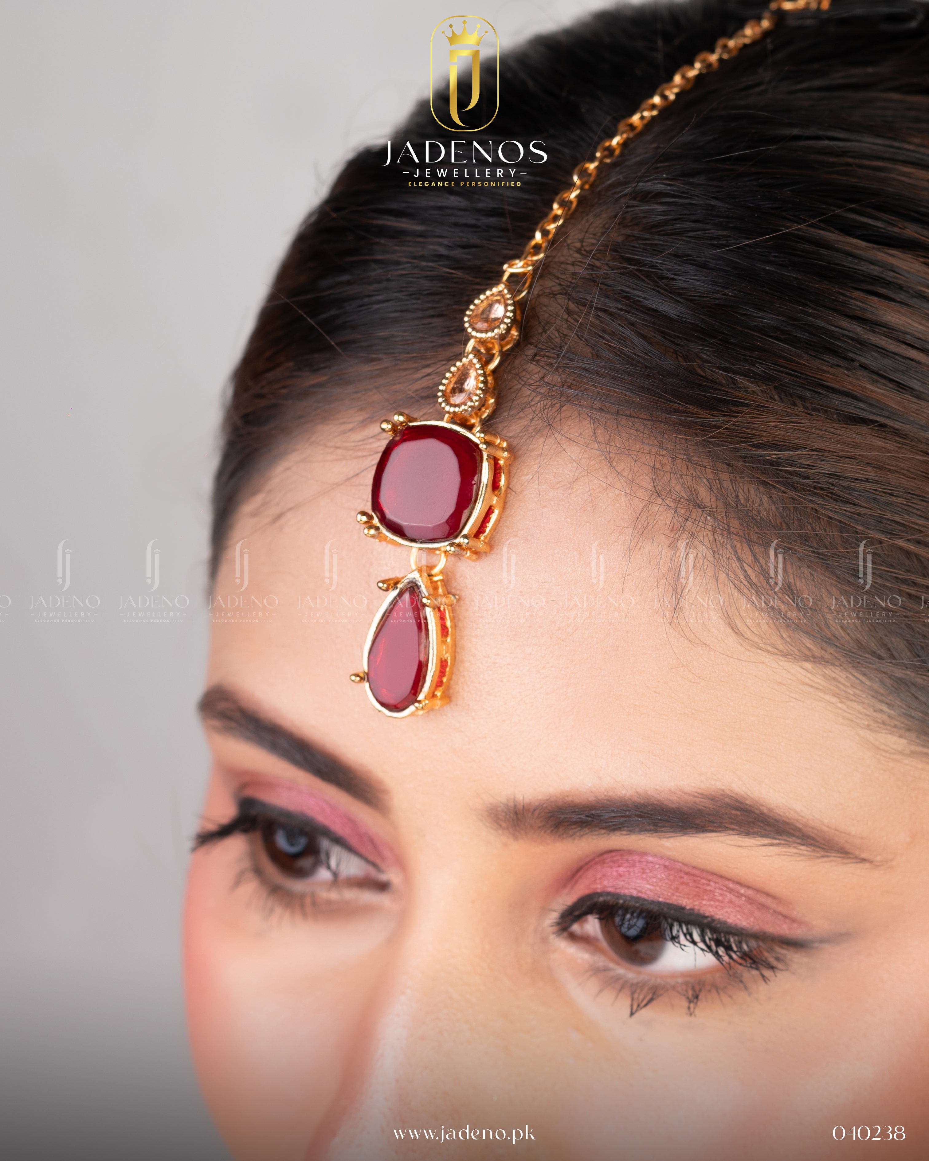 The Golden Blossom Necklace Set with Tika