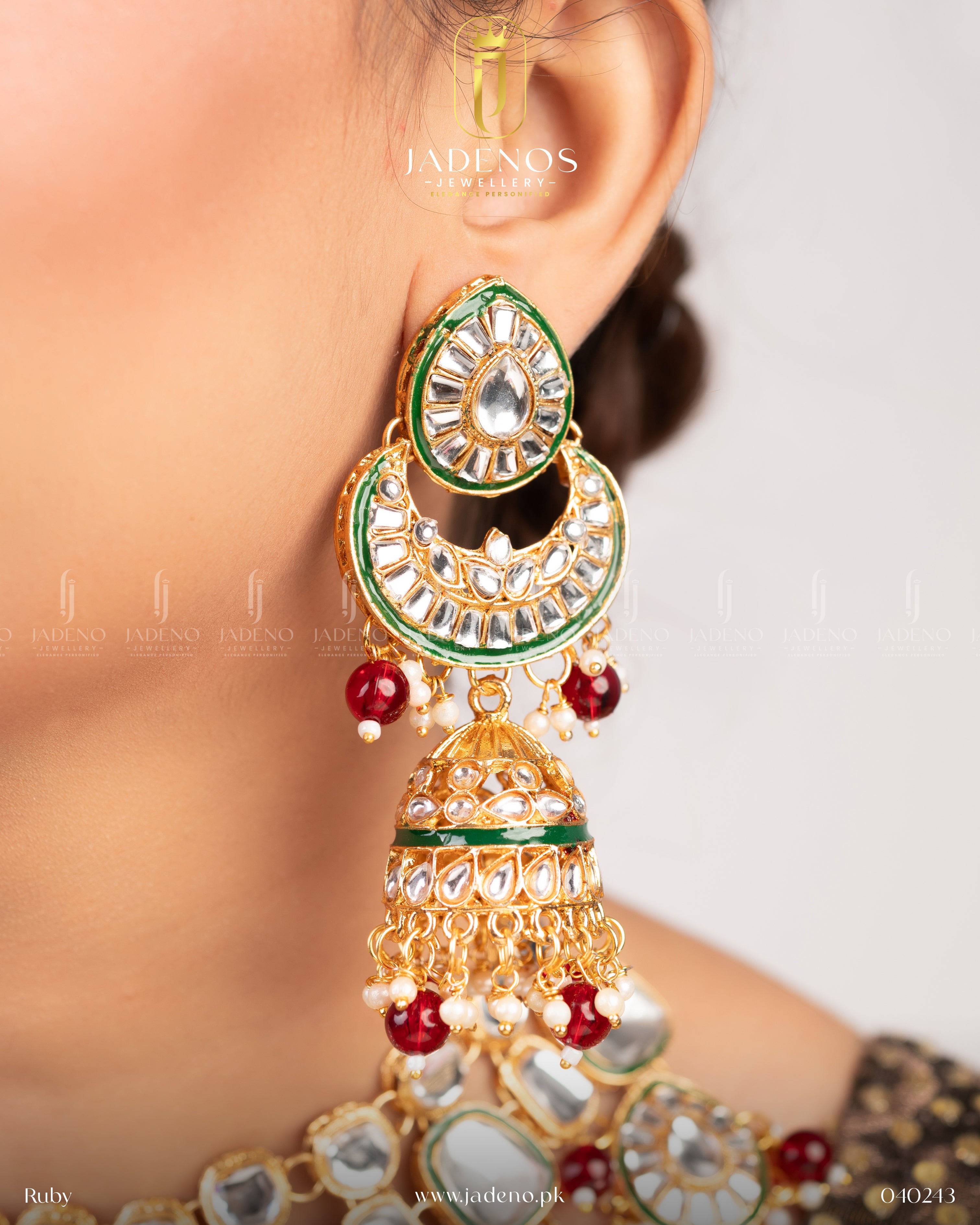 Pure Indian Kundan Noor e Taj Set with Tika