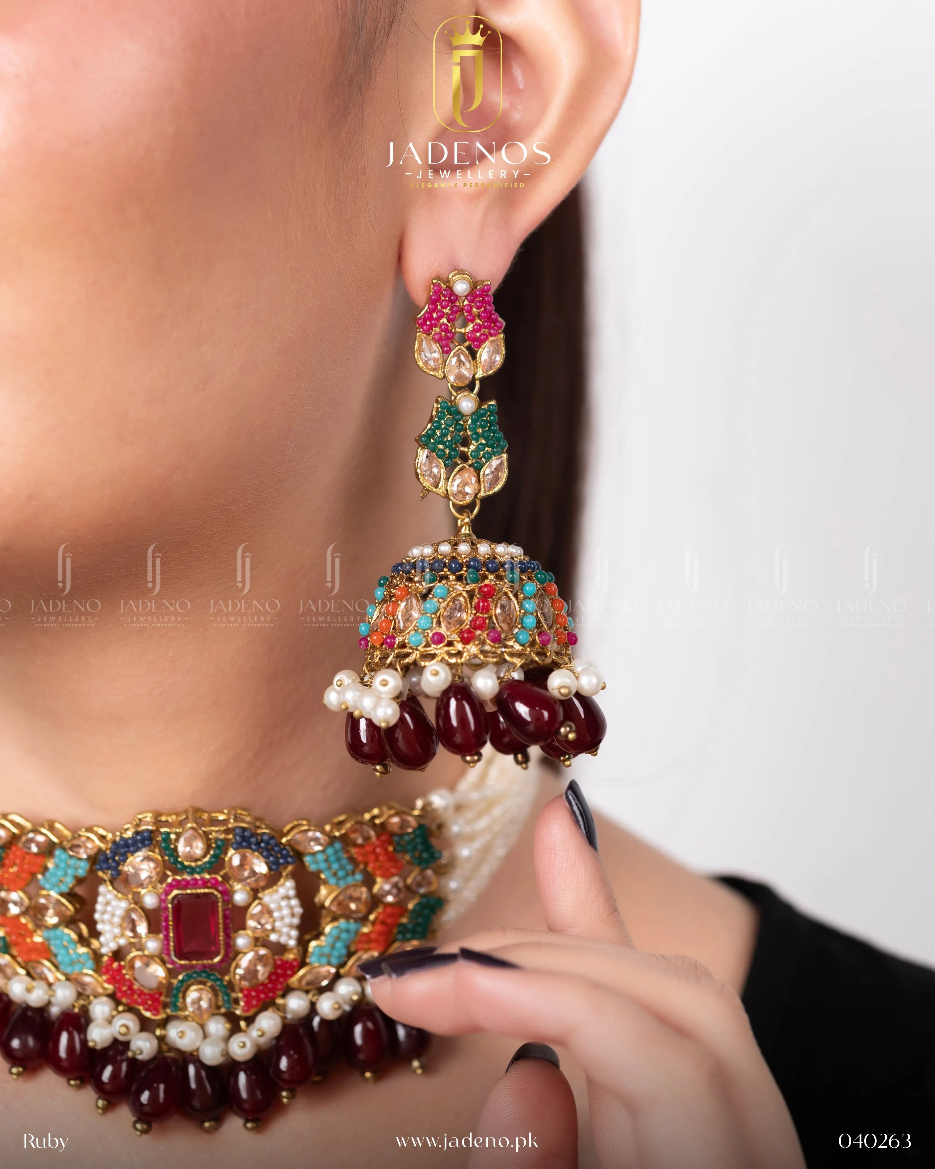 Noor-e-Rang Choker Set