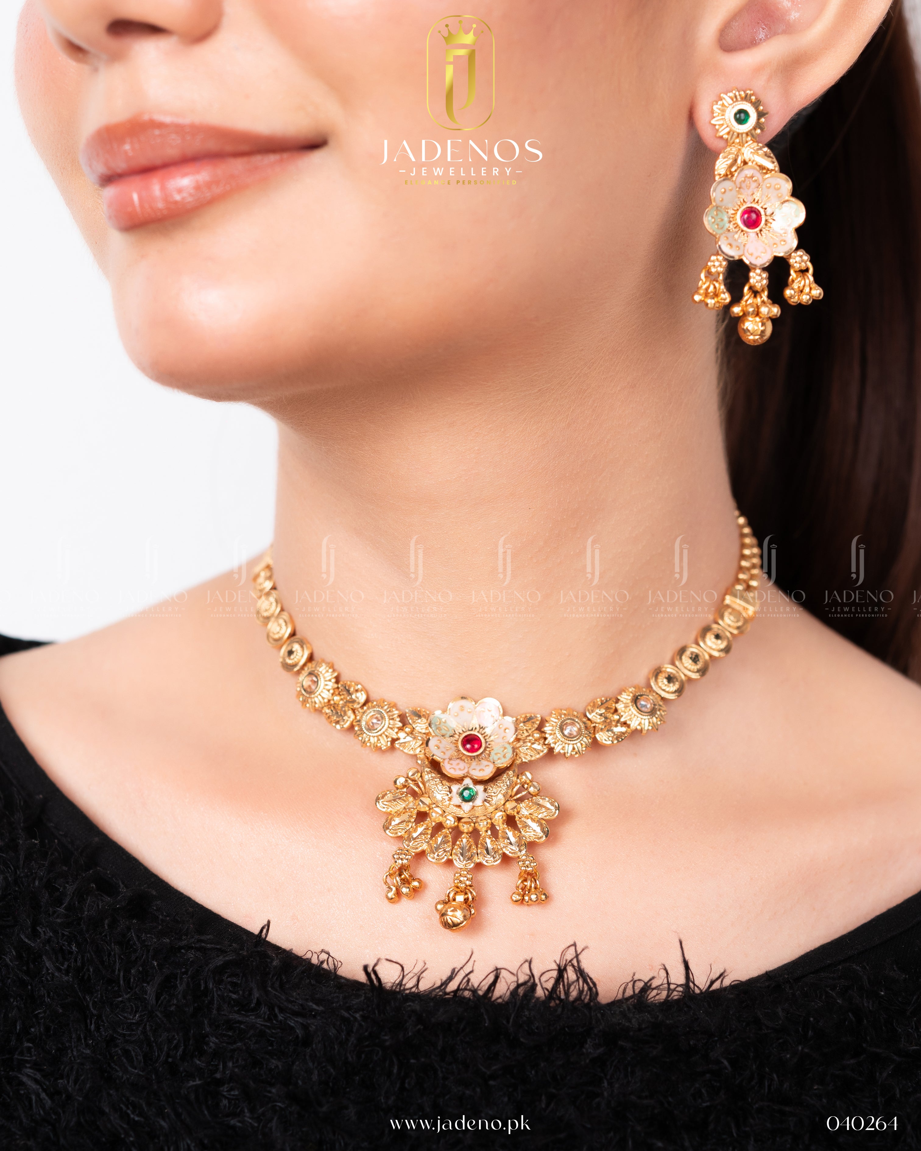 Pure India Exclusive Petal Gold Look a Like Set