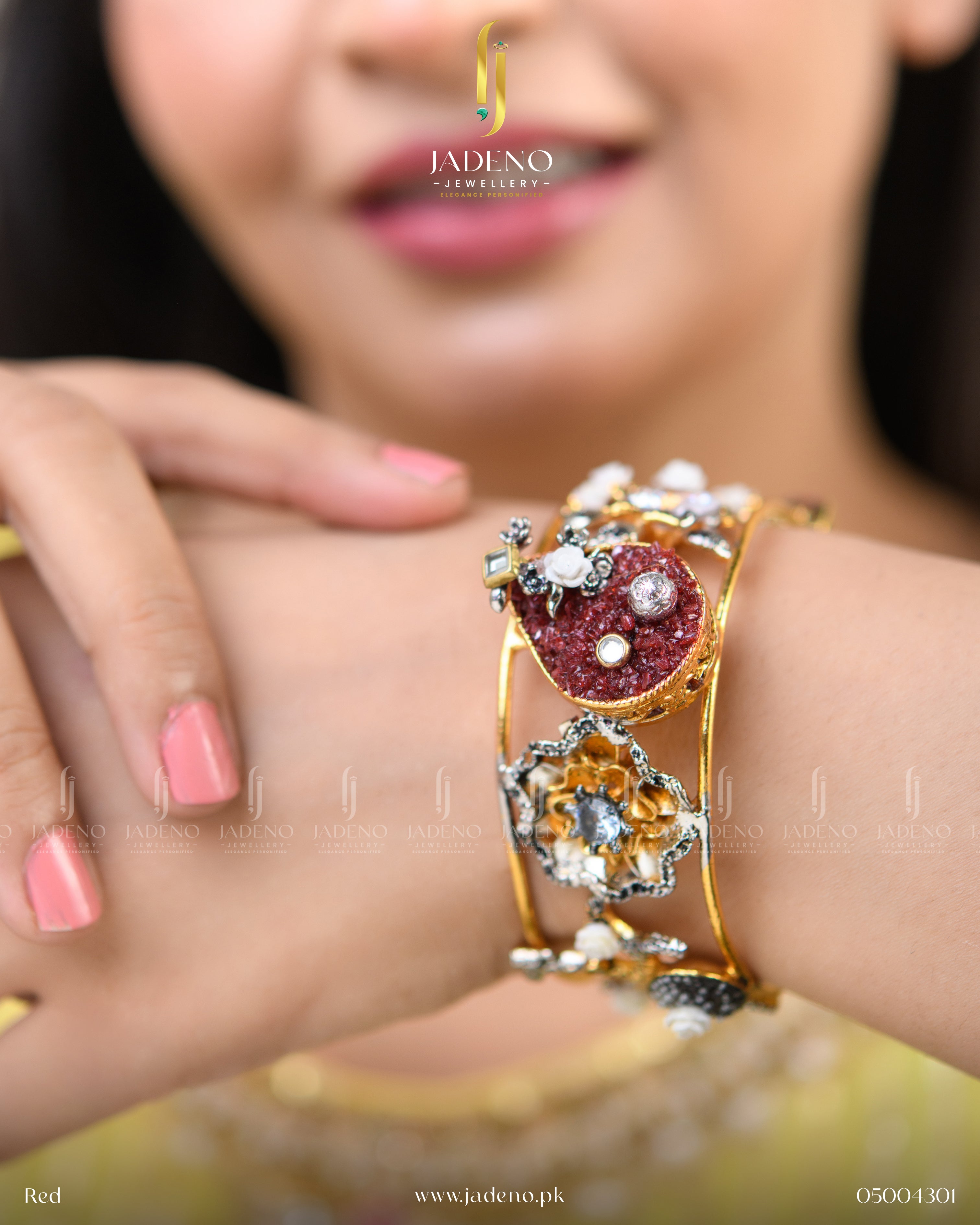 Buy Stylish Handmade Crush Bangle Online in Pakistan | Jadeno Jewellery