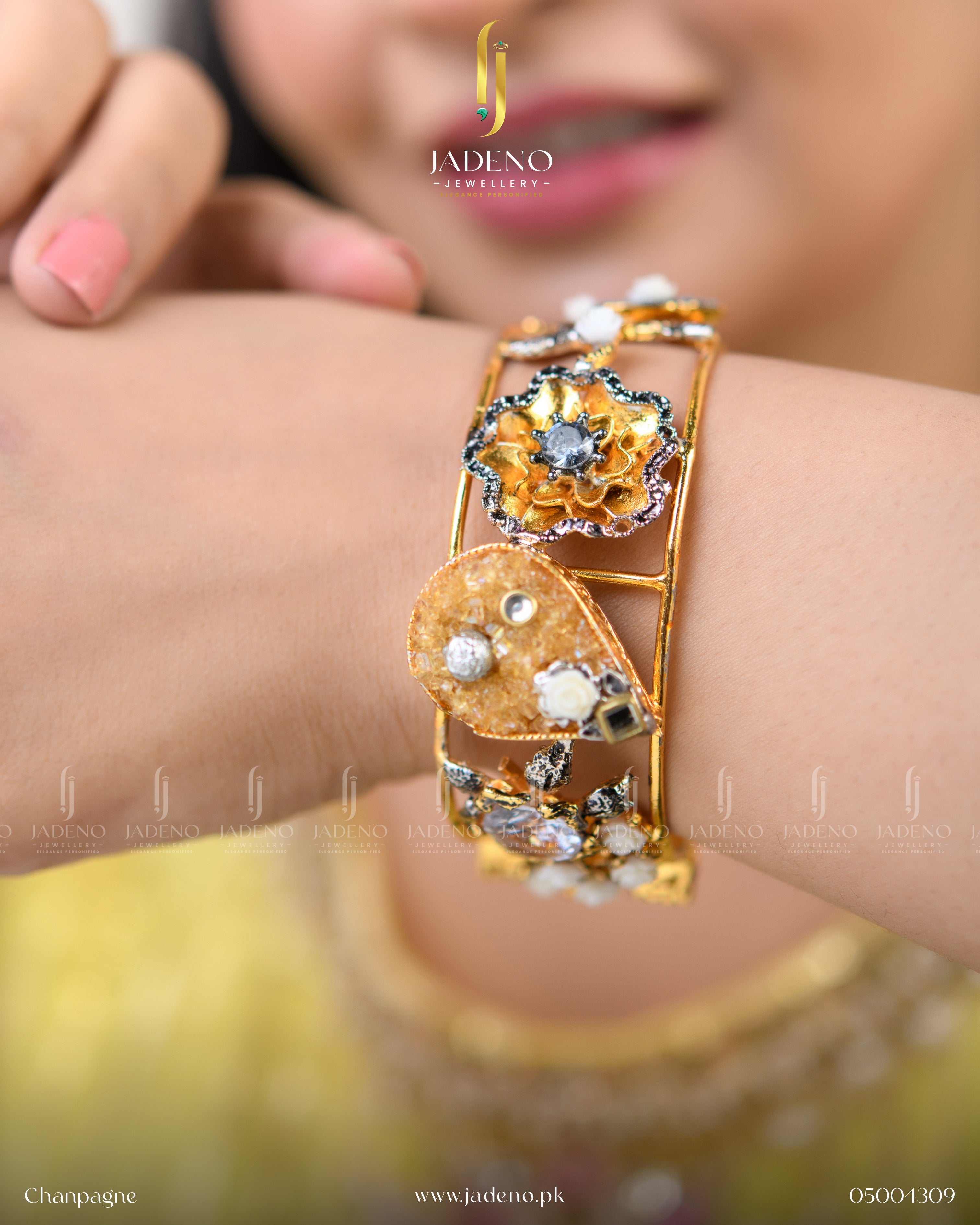 Buy Stylish Handmade Crush Bangle Online in Pakistan | Jadeno Jewellery
