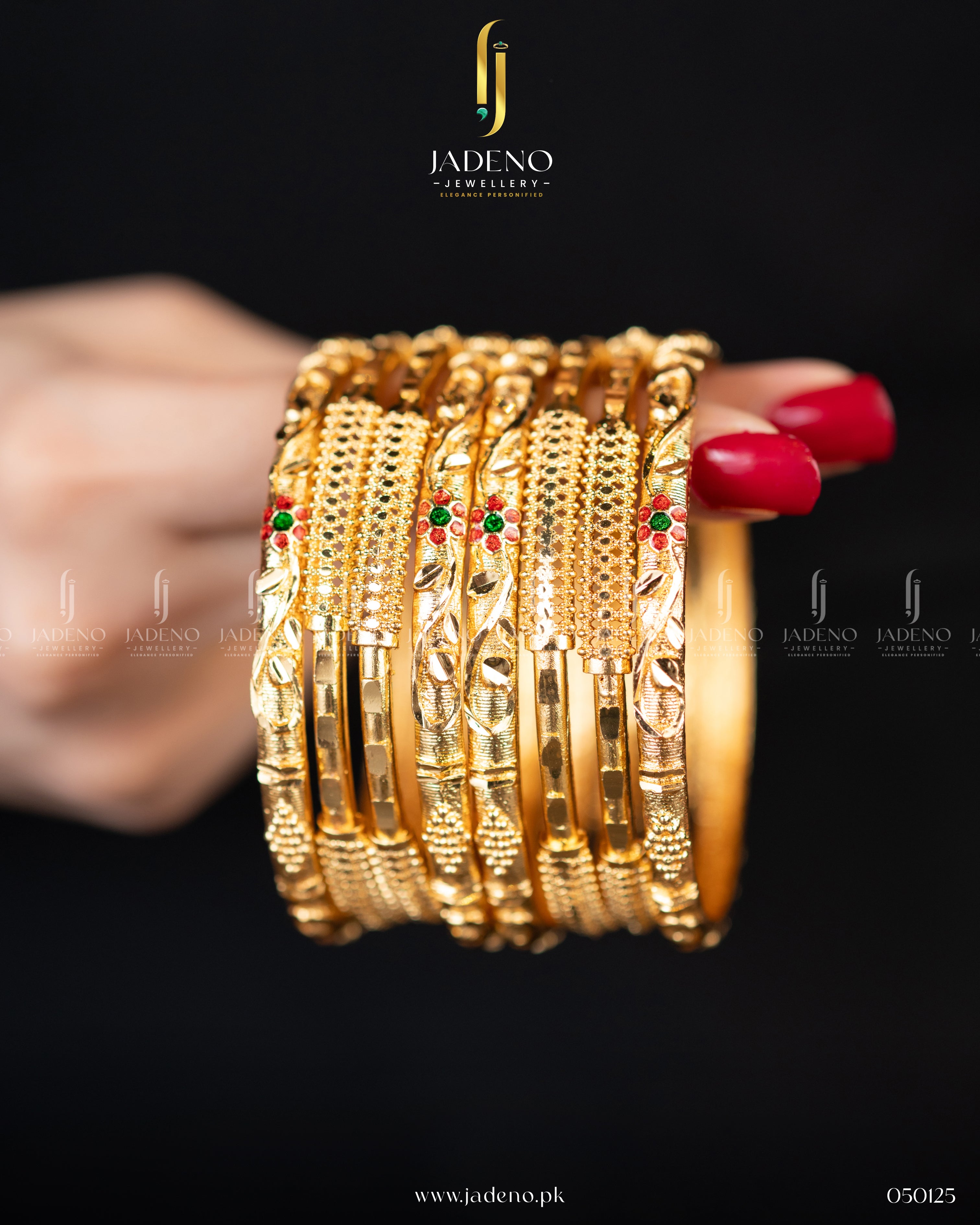 The Splendente Bangles