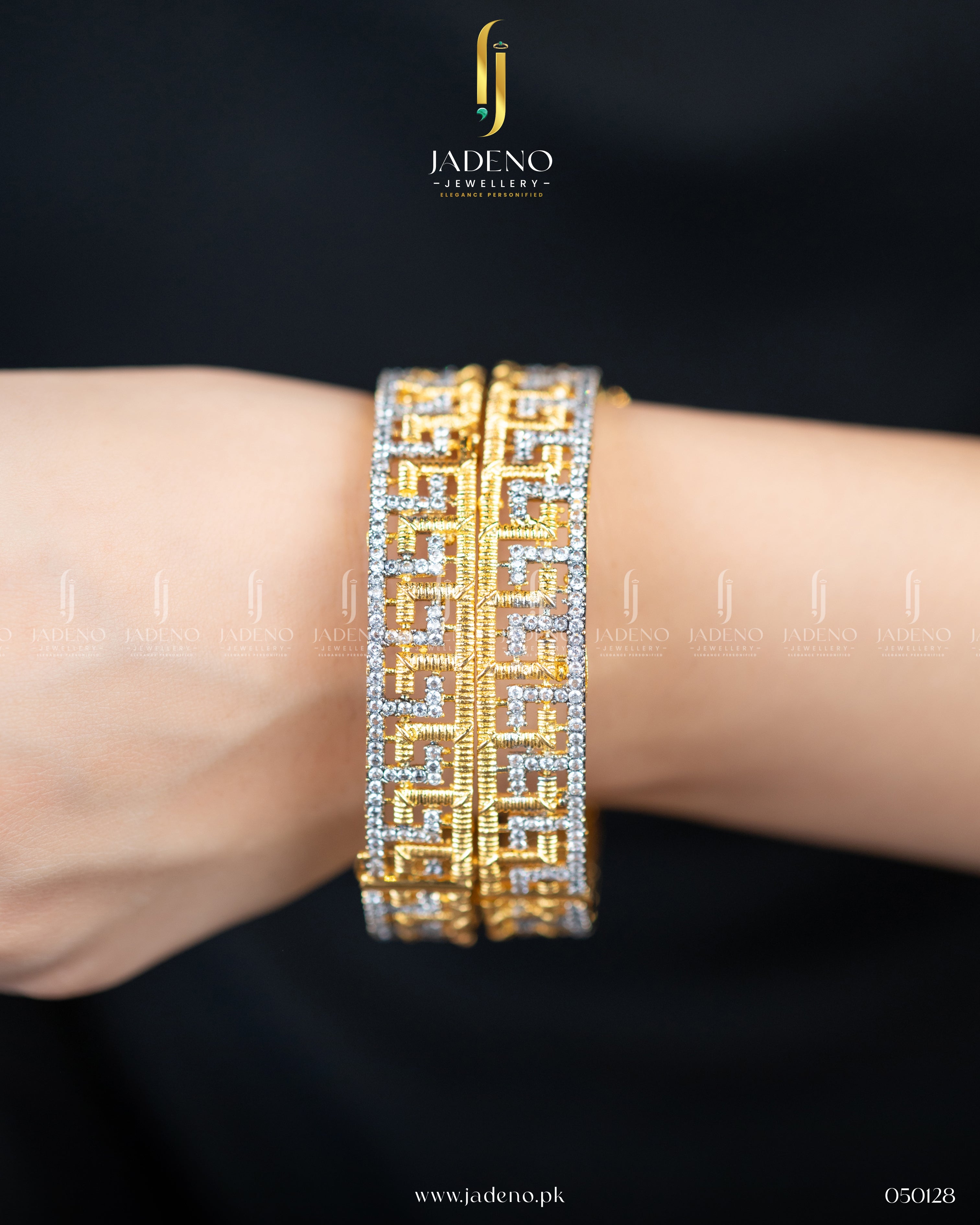 Premium Quality Two Toned Victoria Openable Bangles