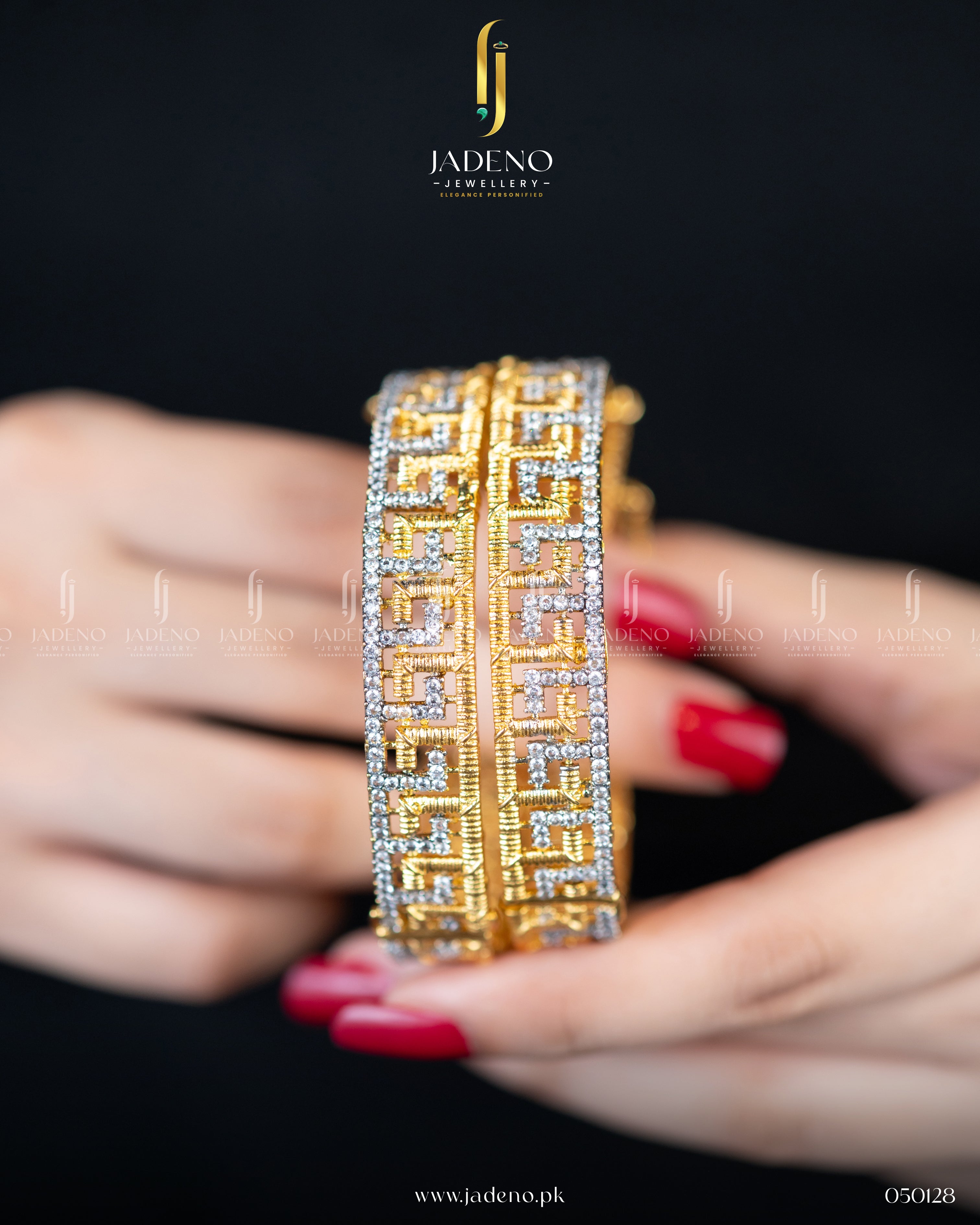 Premium Quality Two Toned Victoria Openable Bangles