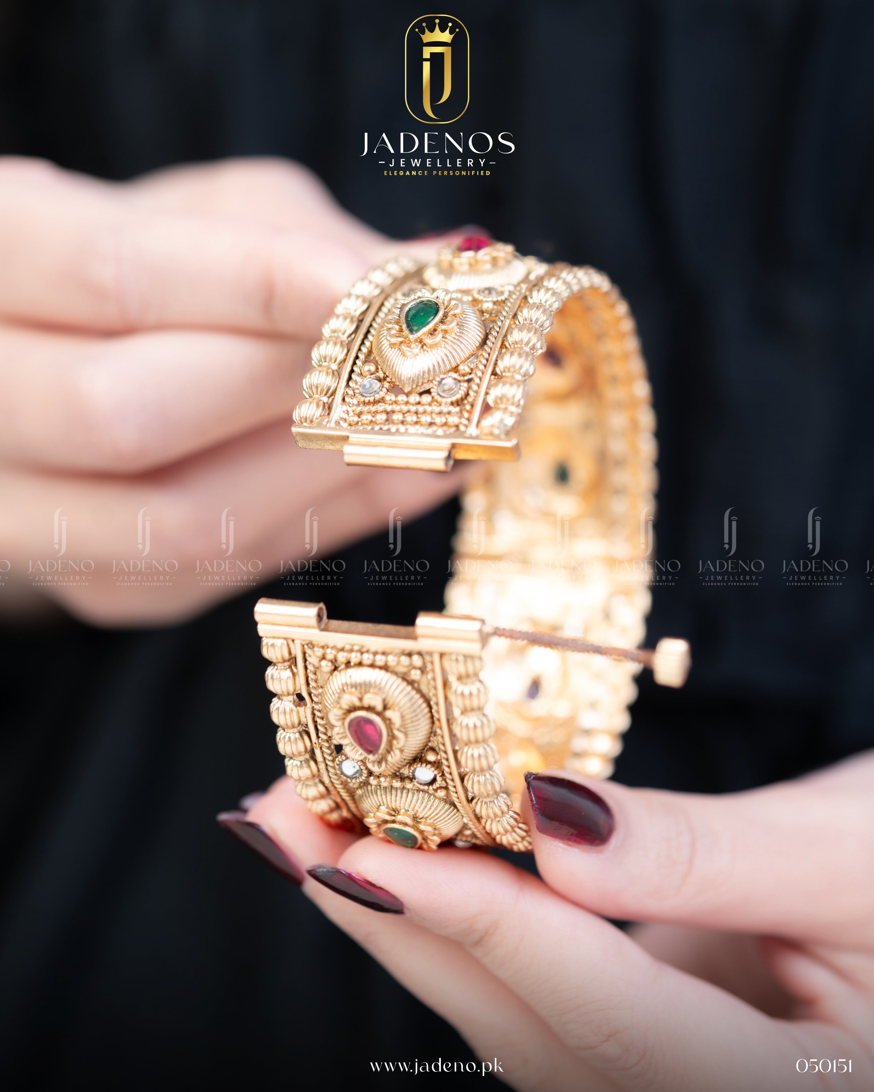 Pure Indian Kavita Openable Bangles