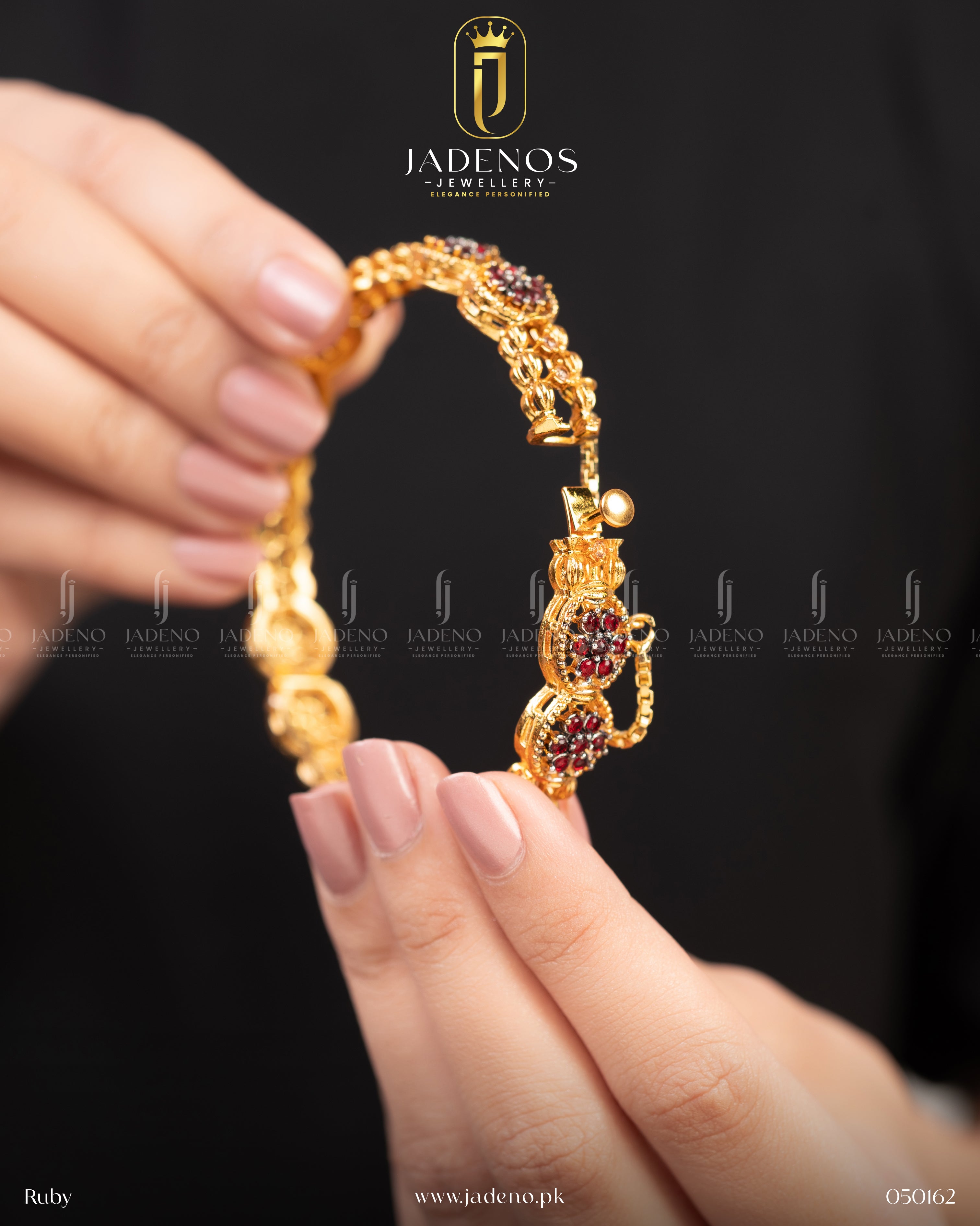 The Husn-e-Jahaan Openable Bangles