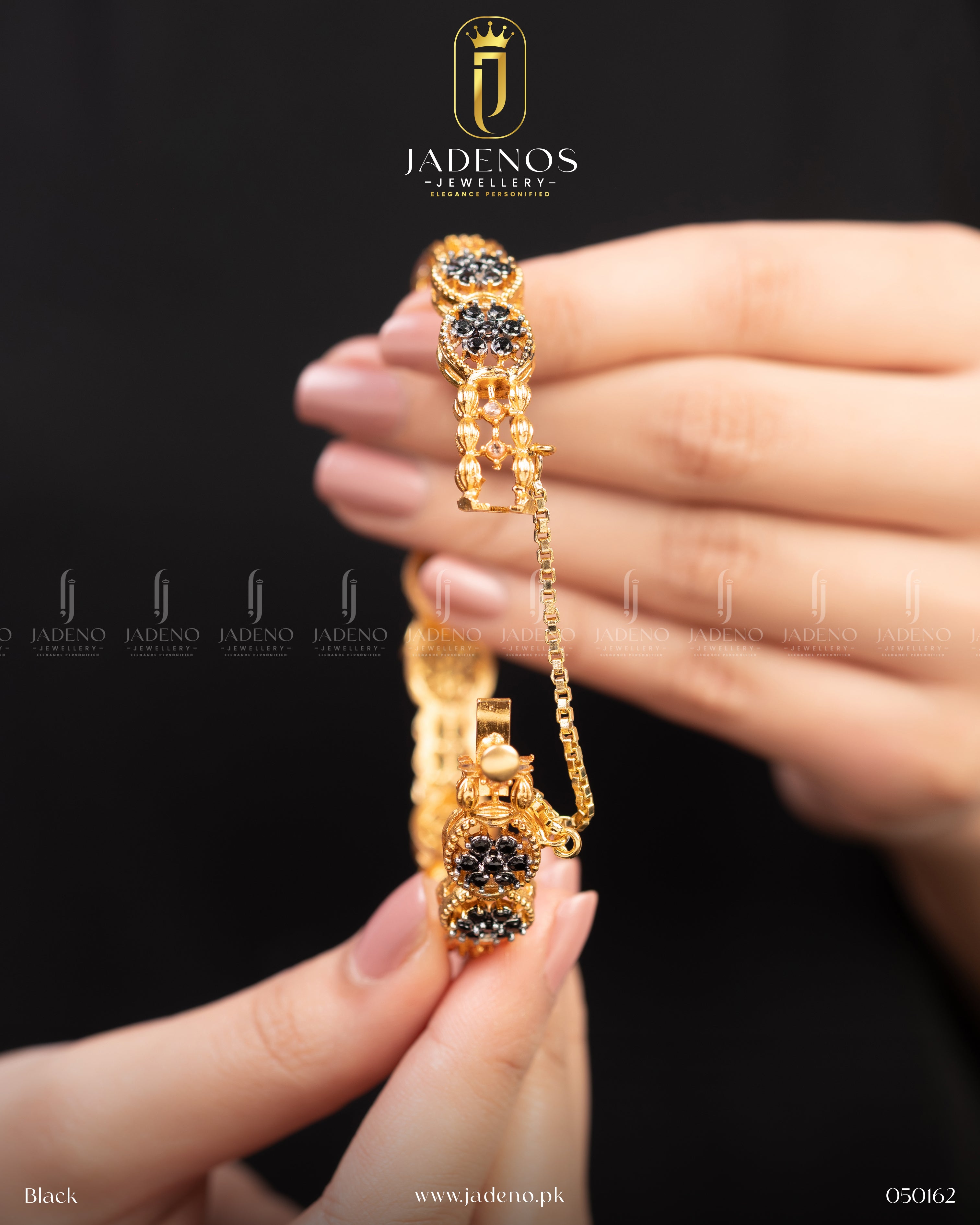 The Husn-e-Jahaan Openable Bangles