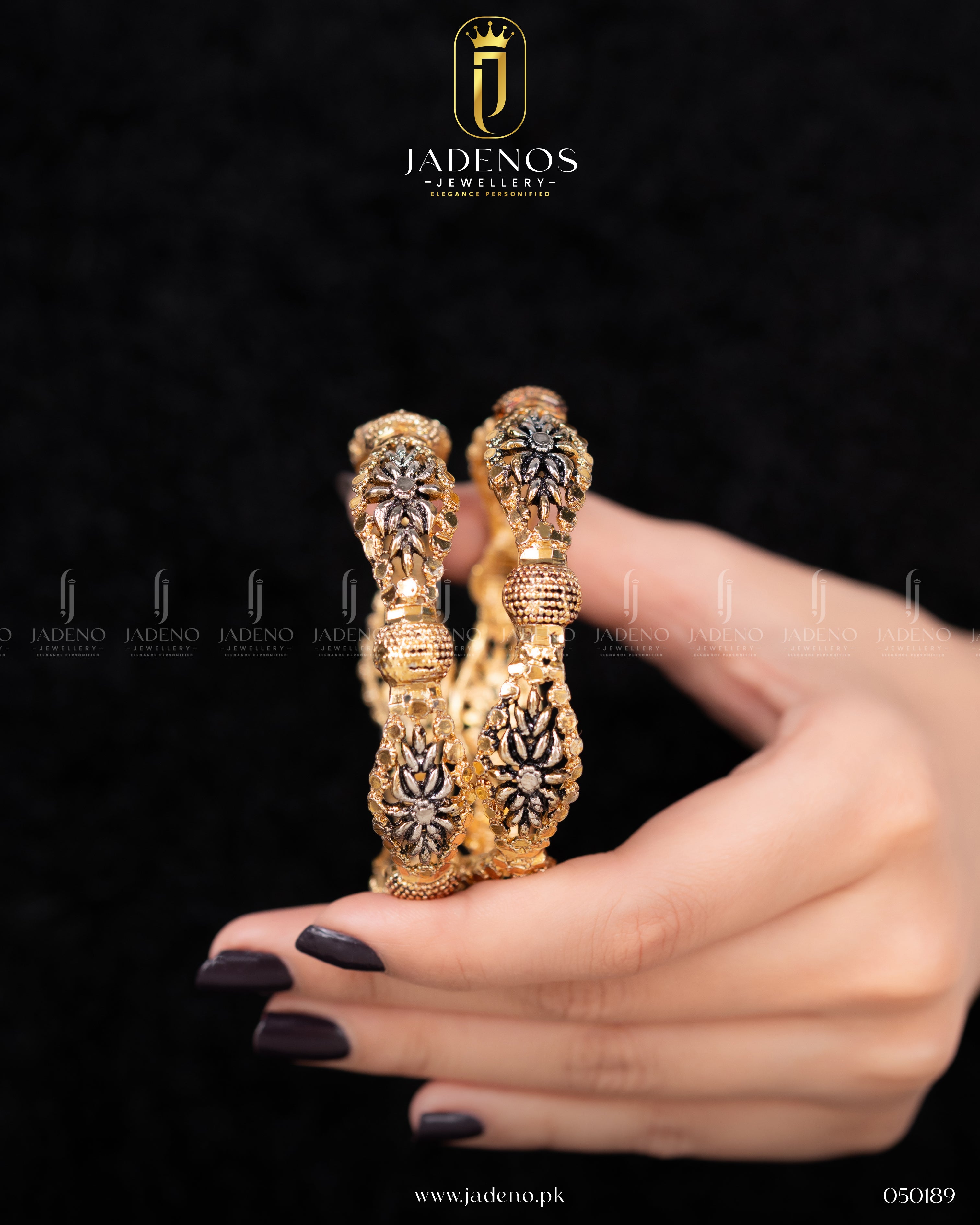 Gold Look a like Aura Bangles