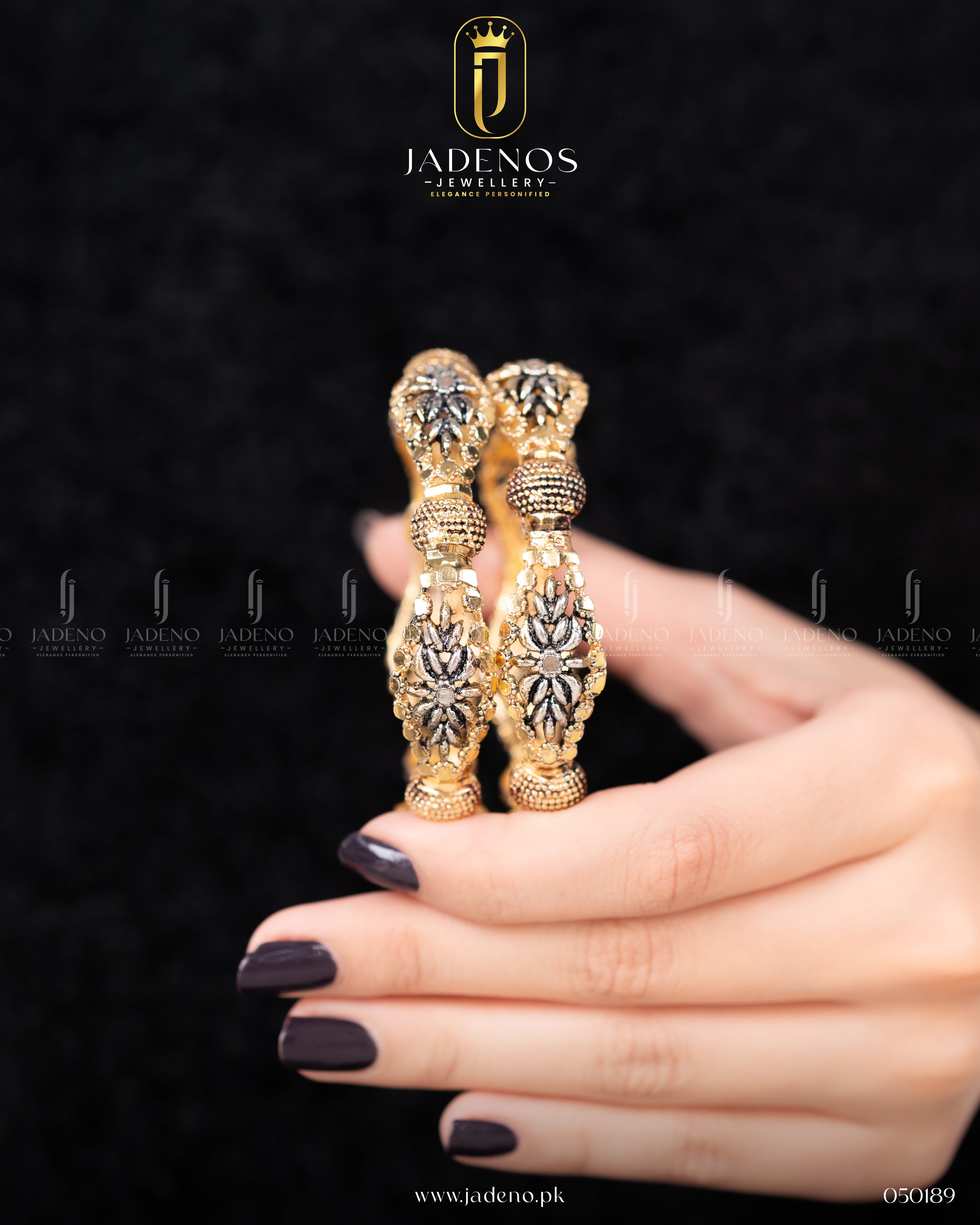 Gold Look a like Aura Bangles