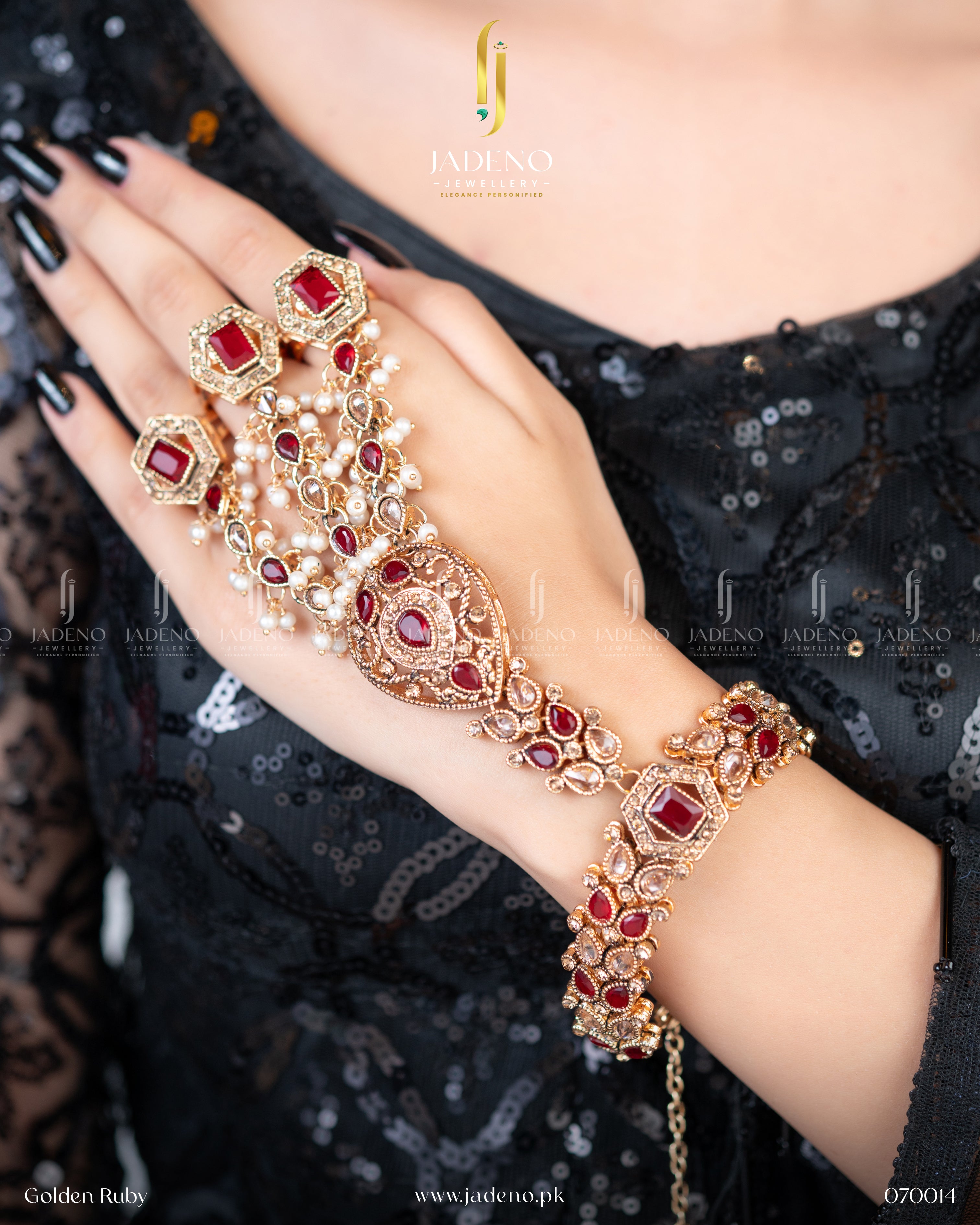 The Urmila Panja- 3 Fingers