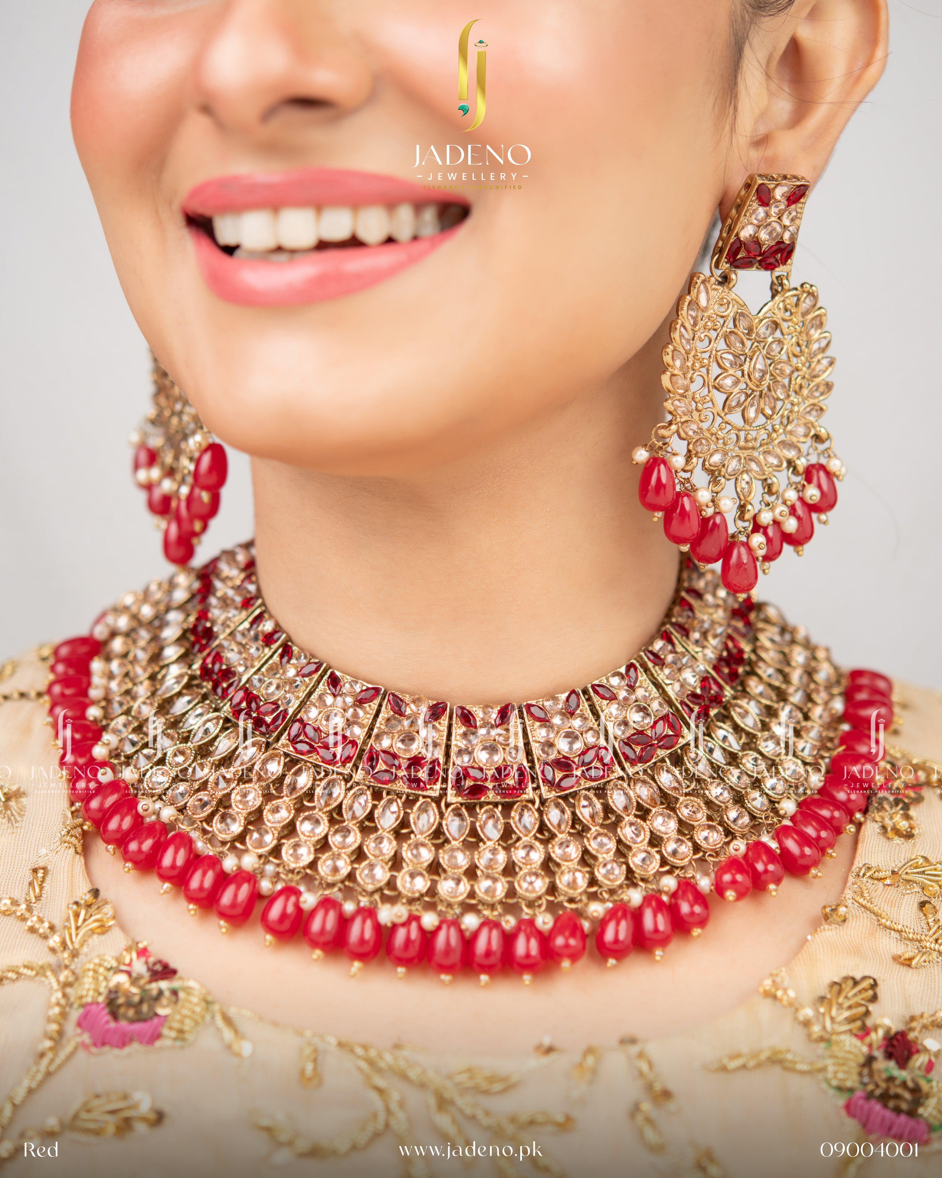 Beautiful Vintage Style Kundan Kari Set