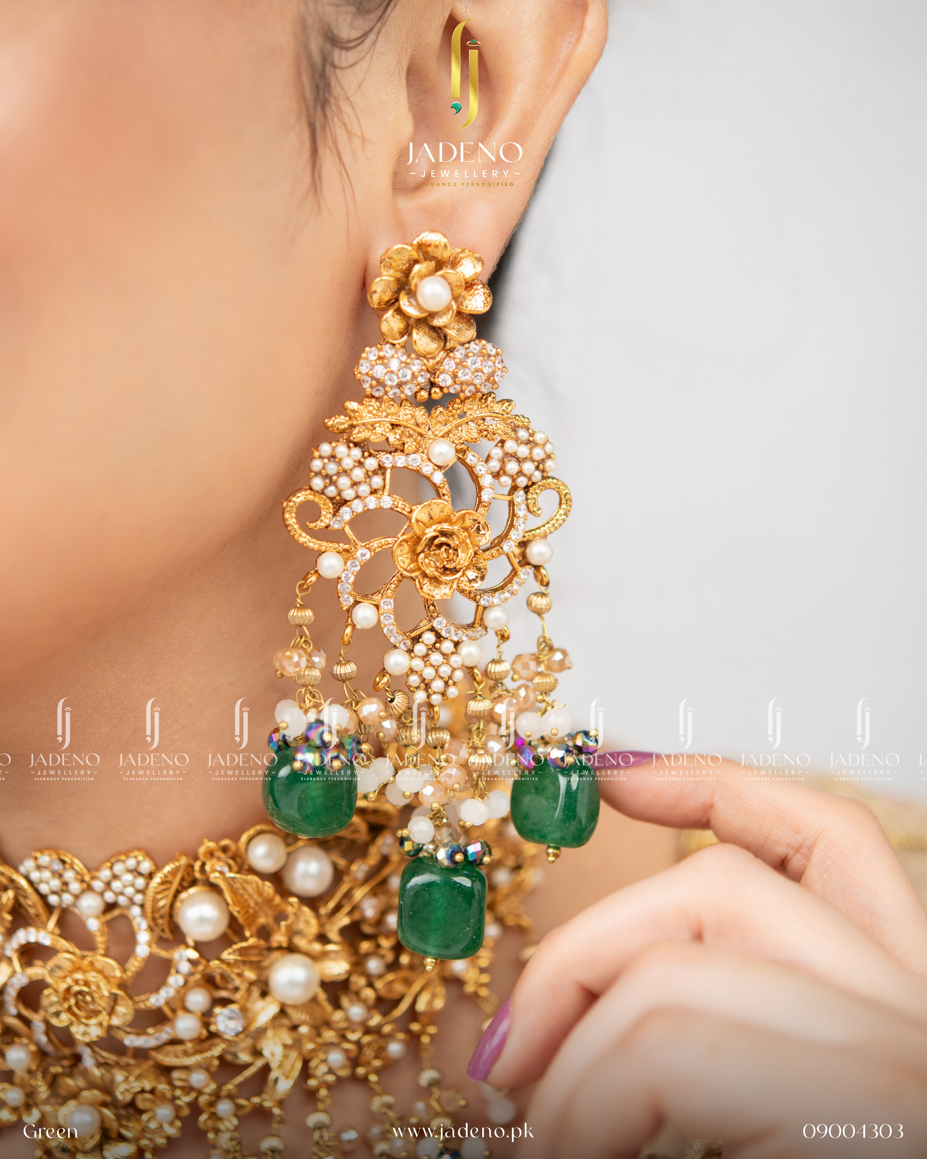 Designer's Nakshi Bridal Set
