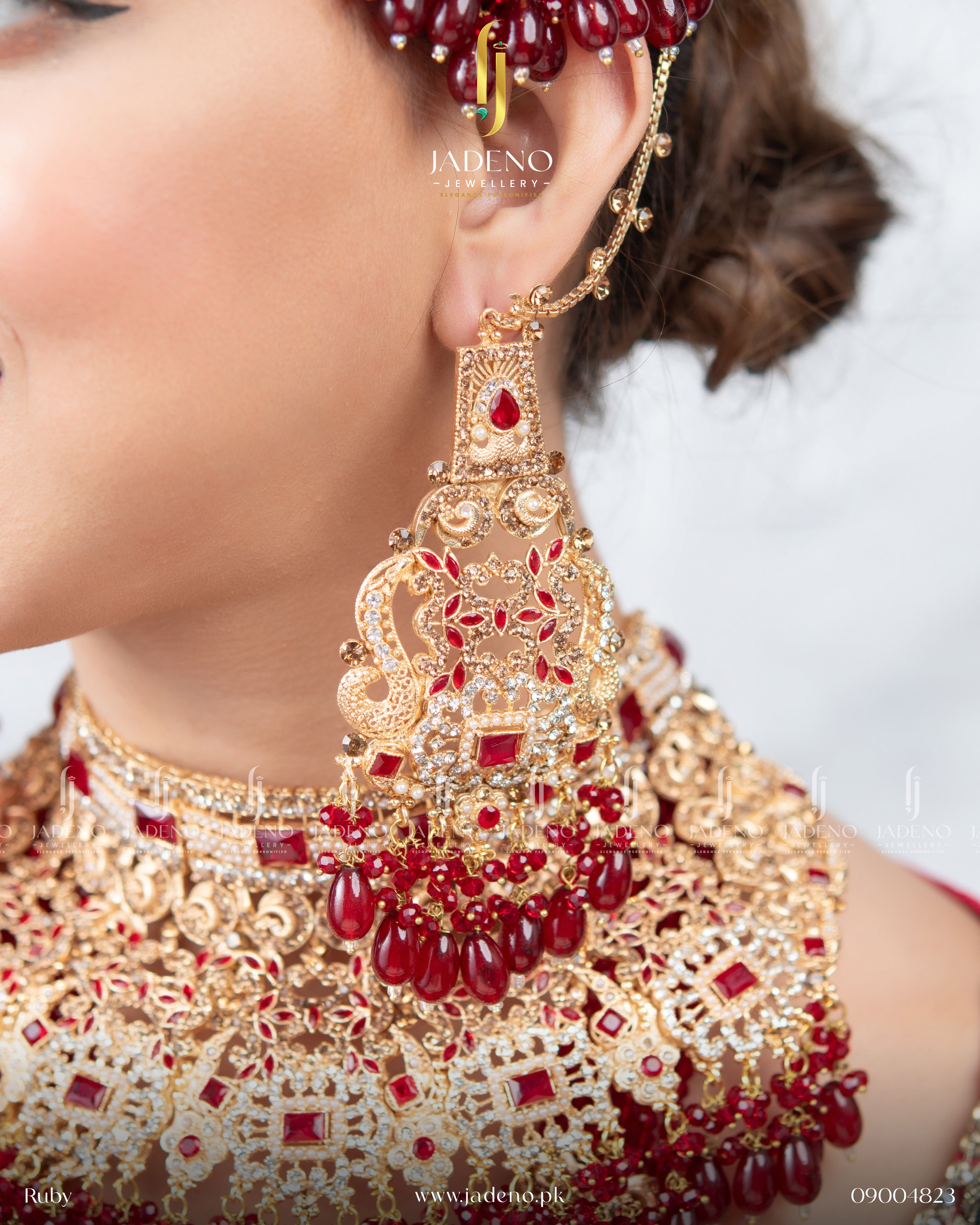 Masha Heavy Casted Bridal Collar Set With Tika Jhumar