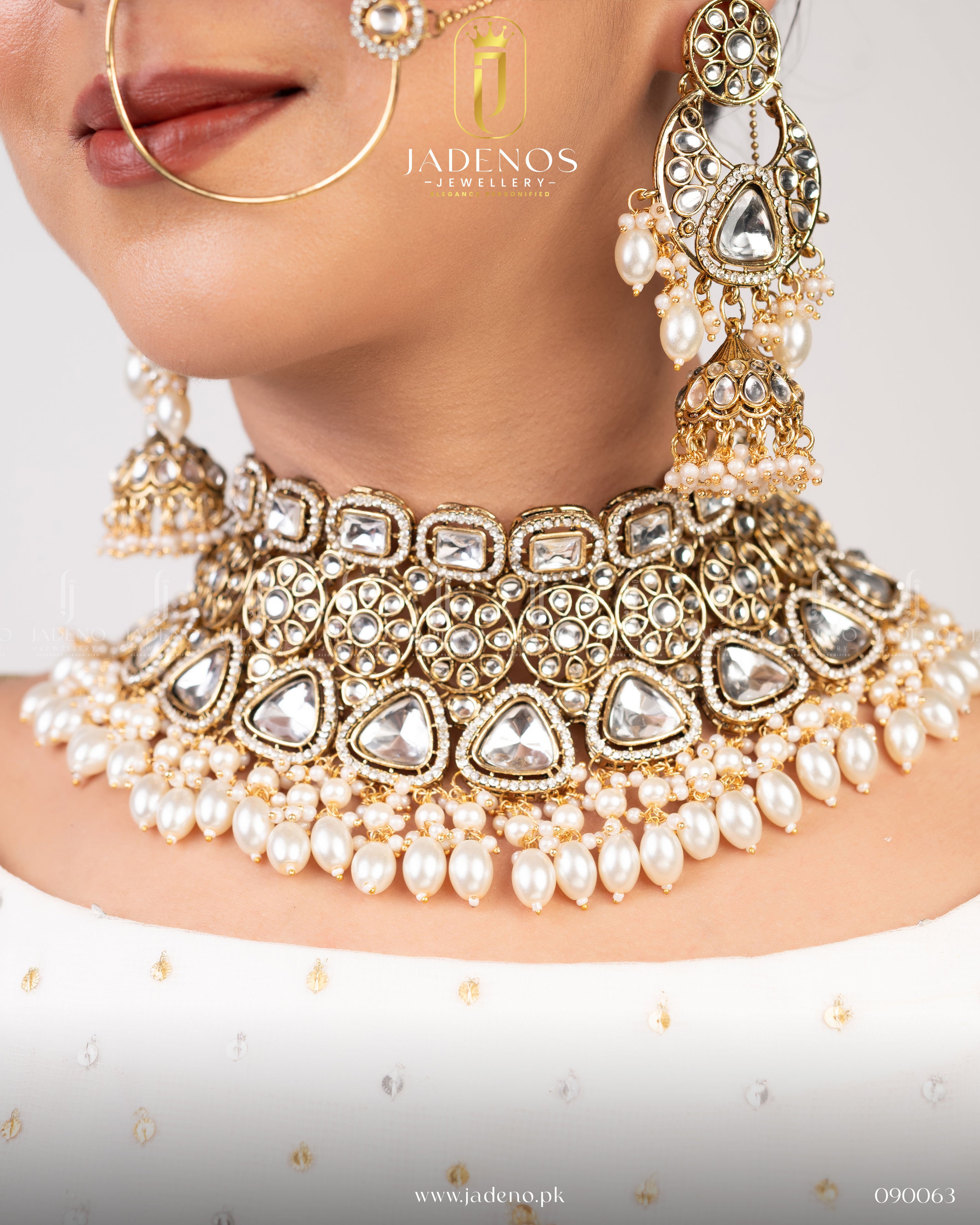 The Mah-e-Noor Bridal Set with Nath and Adjustable Rings