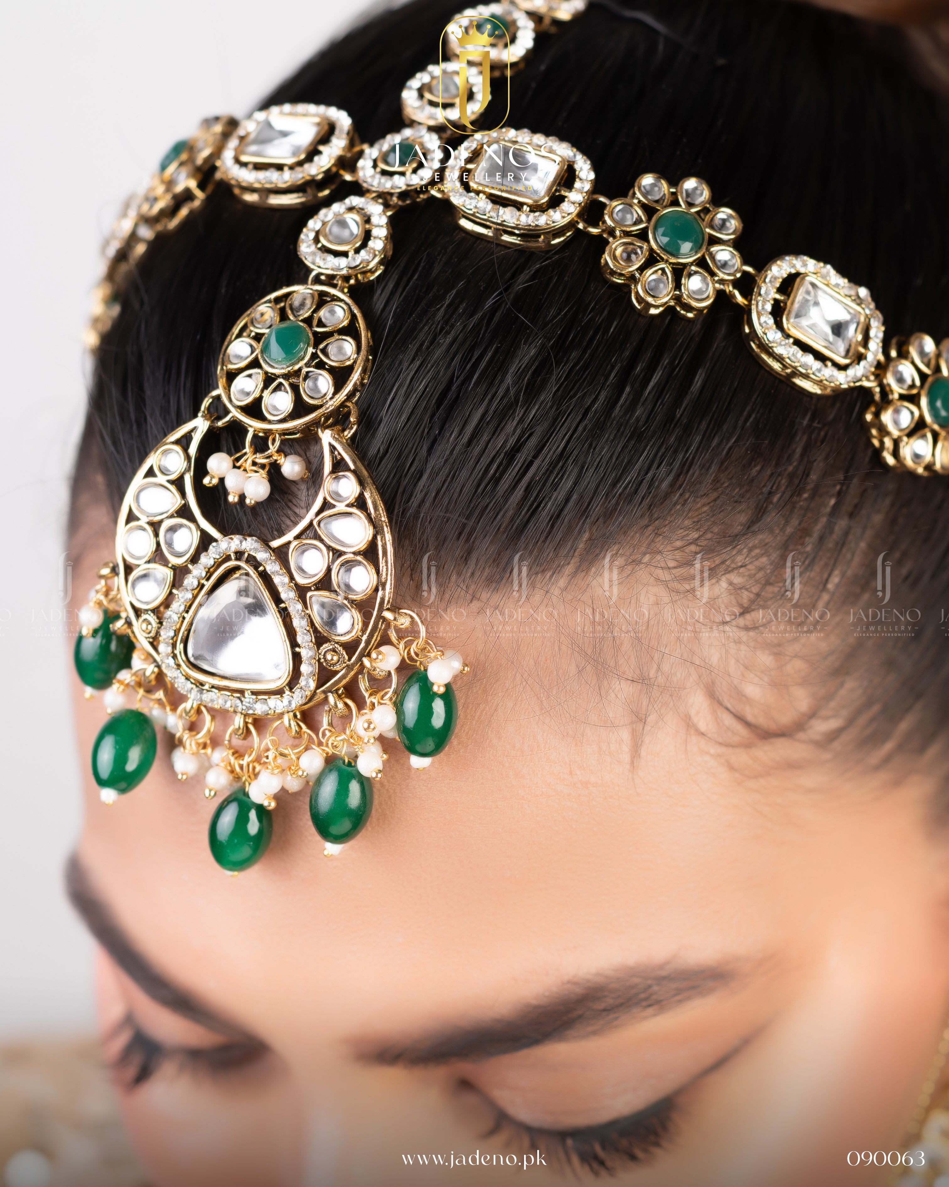 The Mah-e-Noor Bridal Set with Nath and Adjustable Rings