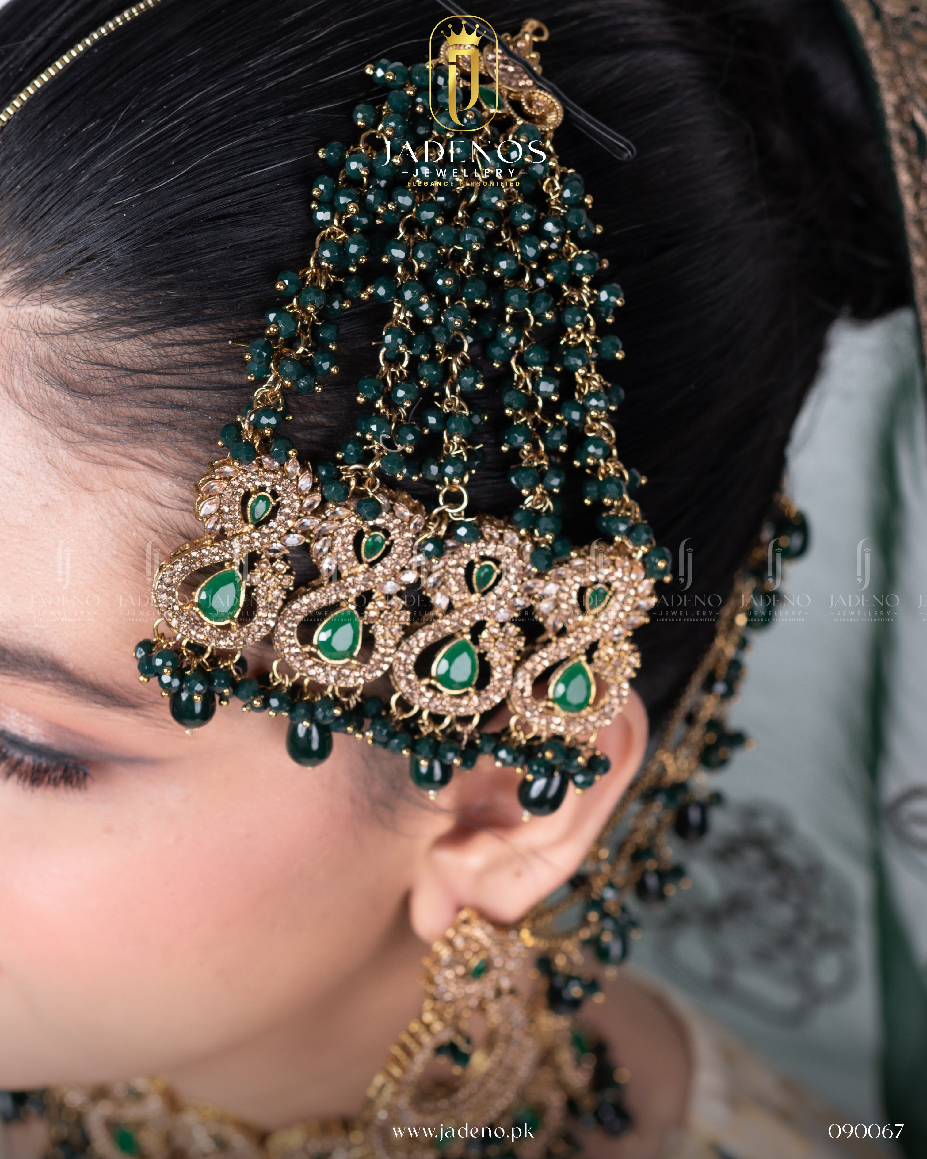 Premium Quality Zeenat-e-Ishq Bridal Collar set with Sahara Earrings, Tika and Jhumar