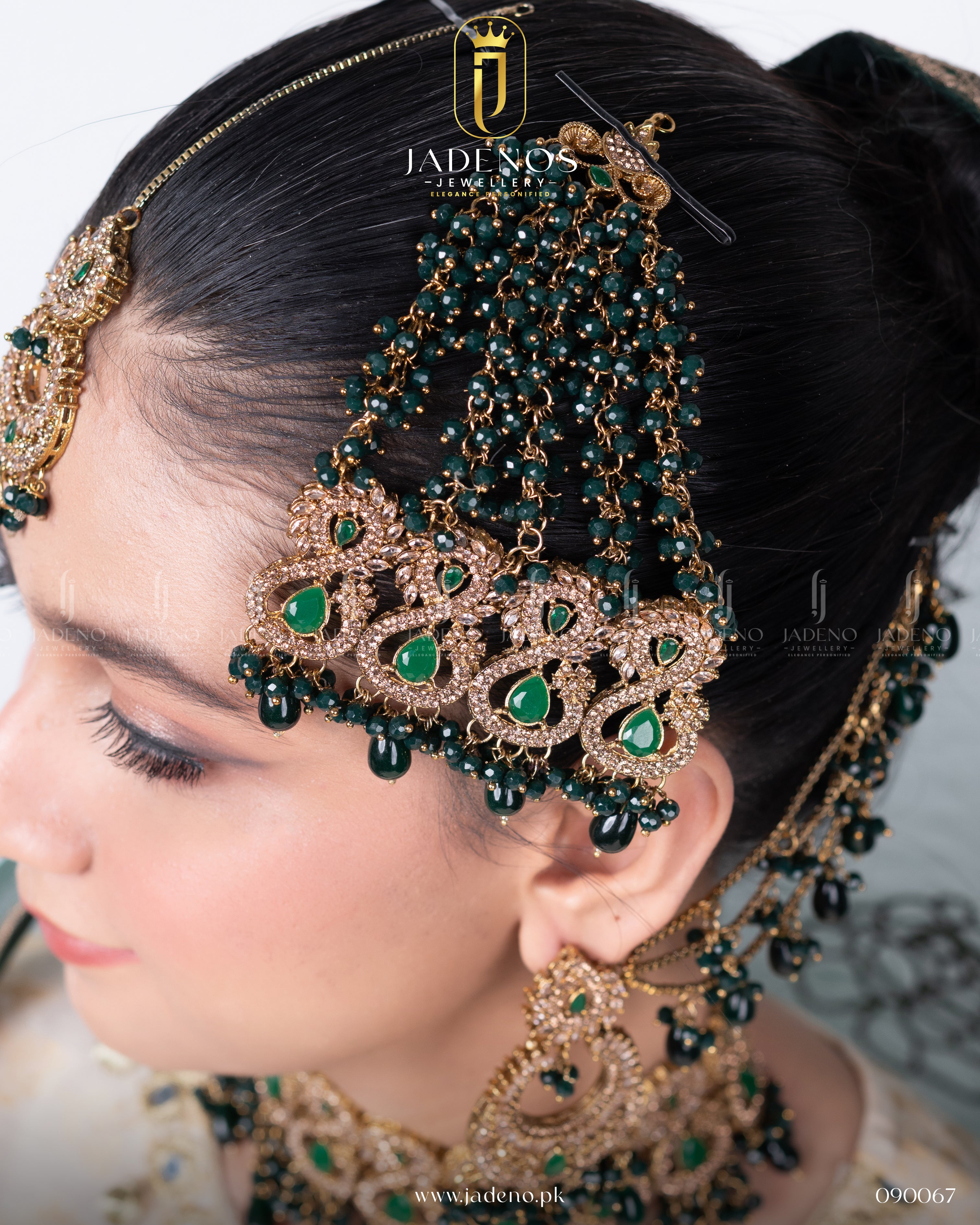 Premium Quality Zeenat-e-Ishq Bridal Collar set with Sahara Earrings, Tika and Jhumar