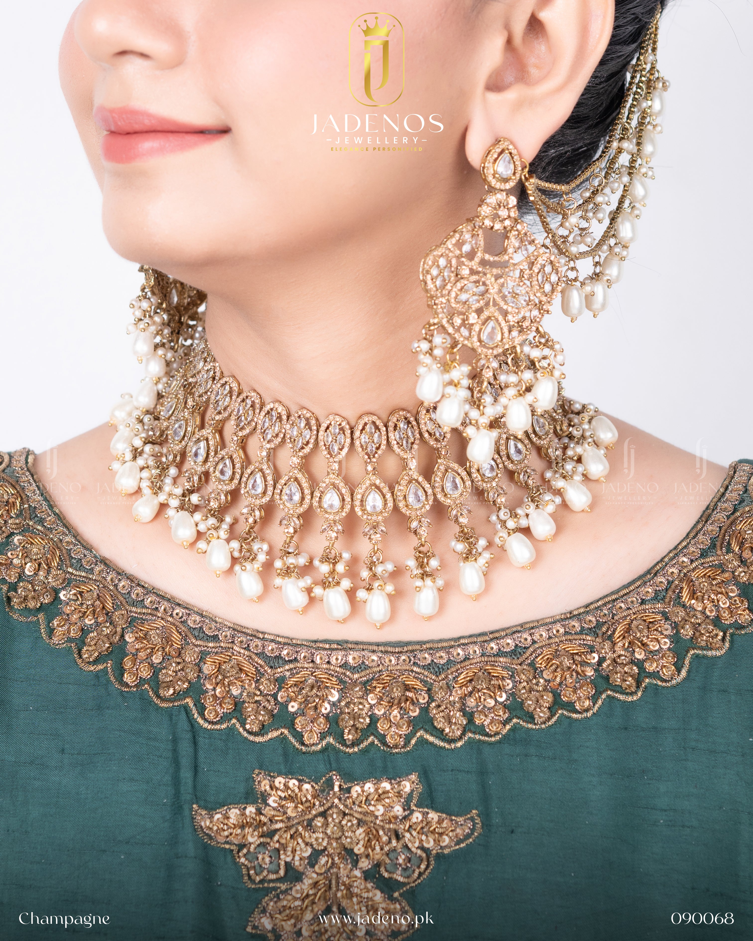 Premium Quality Jashan-e- Zeenat Set with Sahara Earrings Tika and Jhumar