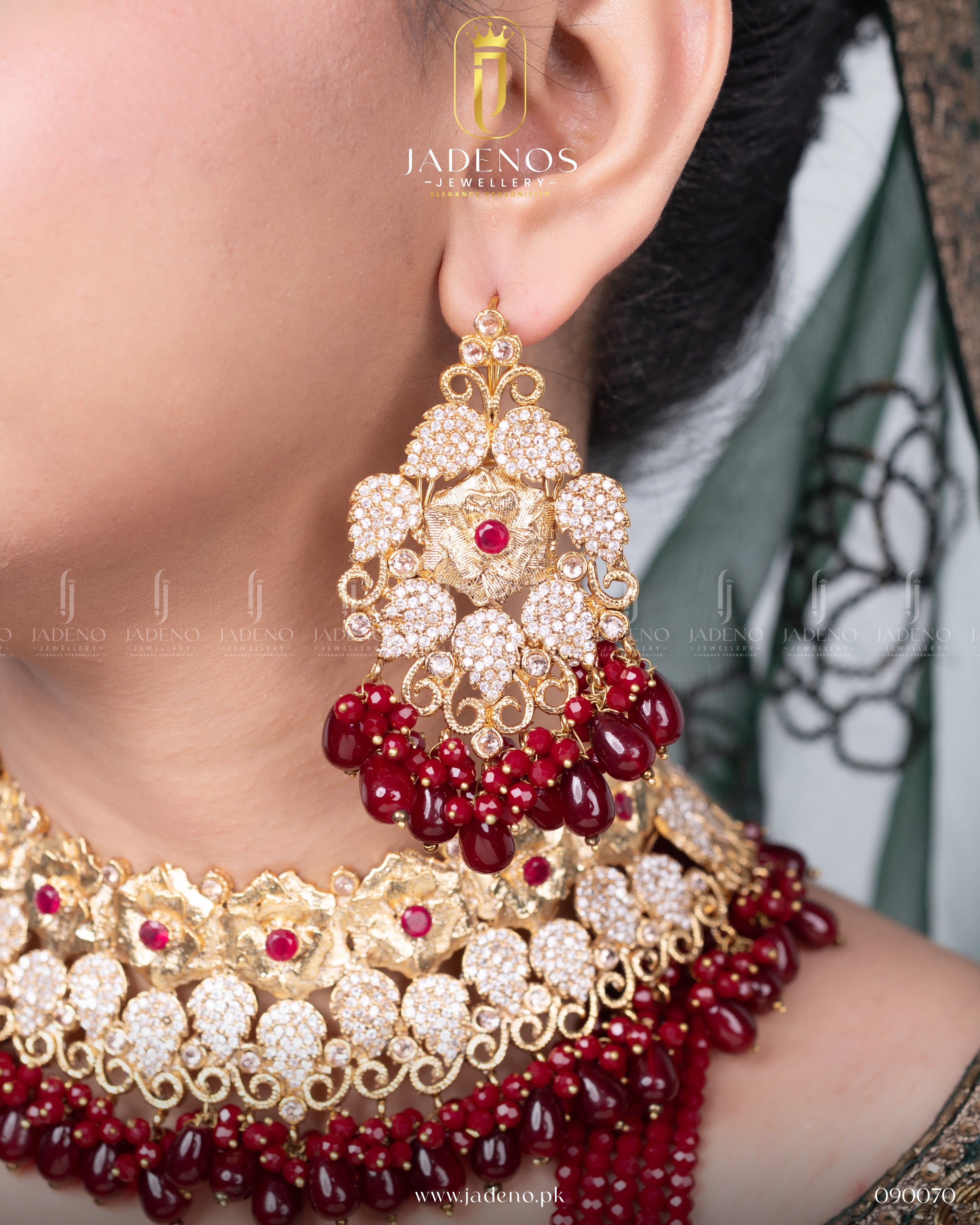The Exclusive Noor-e-Nazar Royal Bridal Set with Maala, Tika and Jhumar