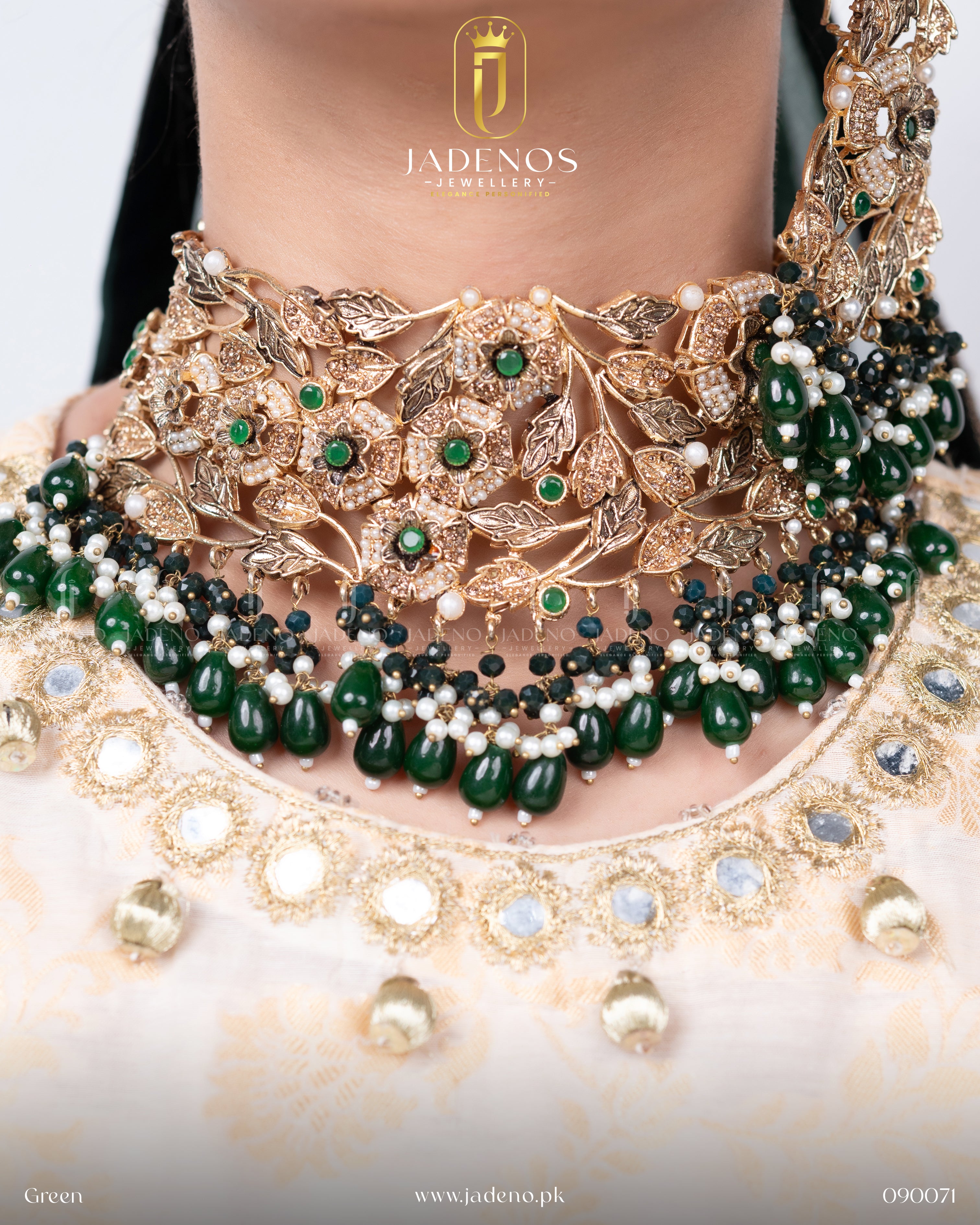 Premium Qulaity Evoglam Bridal Set with Anja Tika and Jhumar