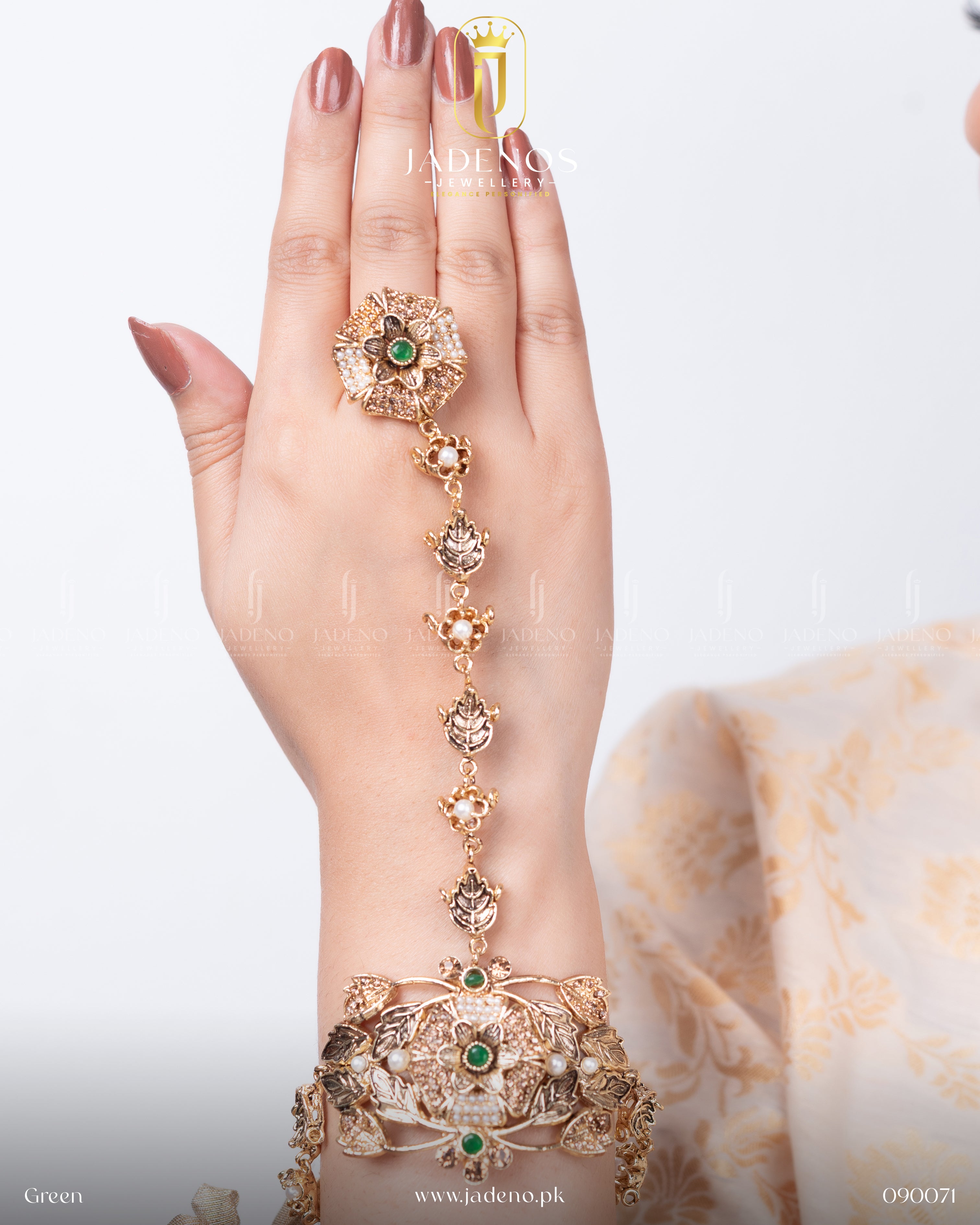 Premium Qulaity Evoglam Bridal Set with Anja Tika and Jhumar